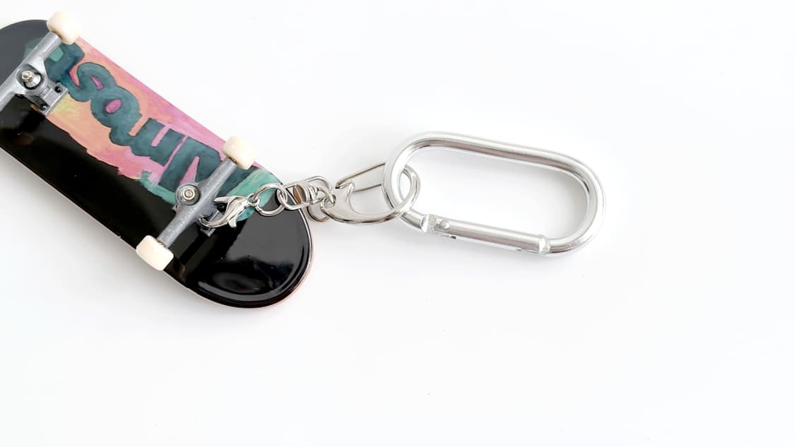 TECH DECK 핑거보드 줄이어폰 키링 키체인 ‘Almost’ 상품이미지6