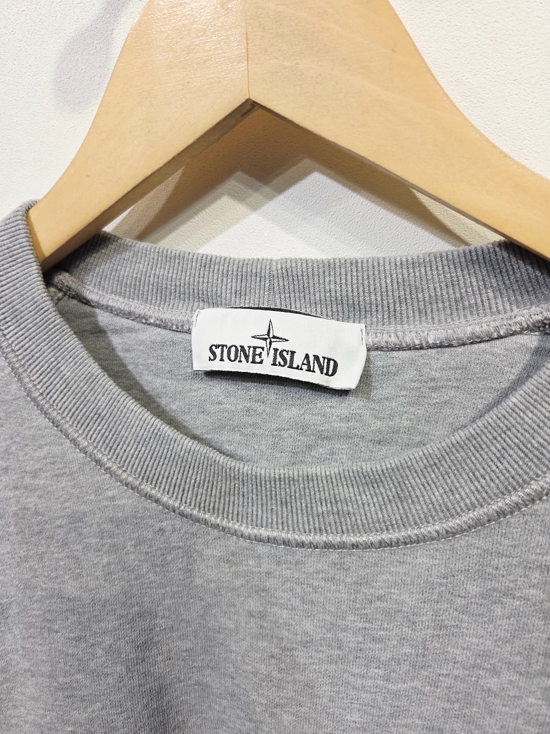 스톤아일랜드 맨투맨 그레이_L 상품이미지5