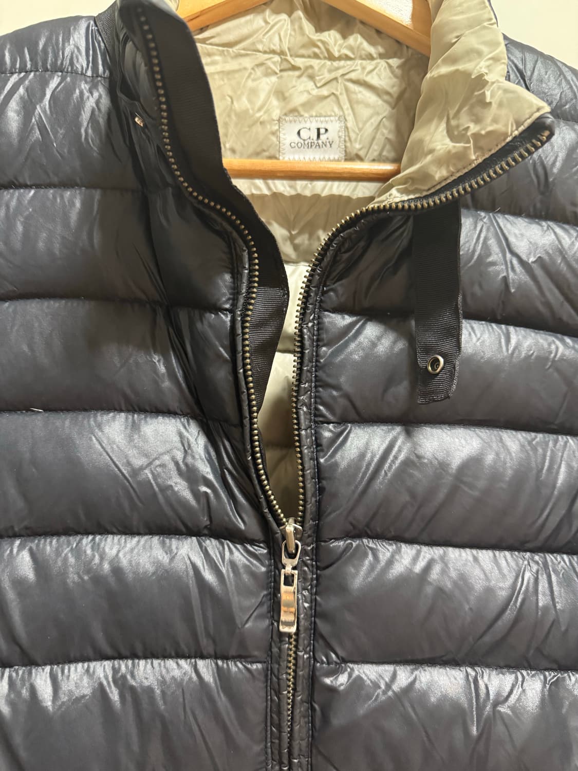 Cp컴퍼니 경량패딩 상품이미지3