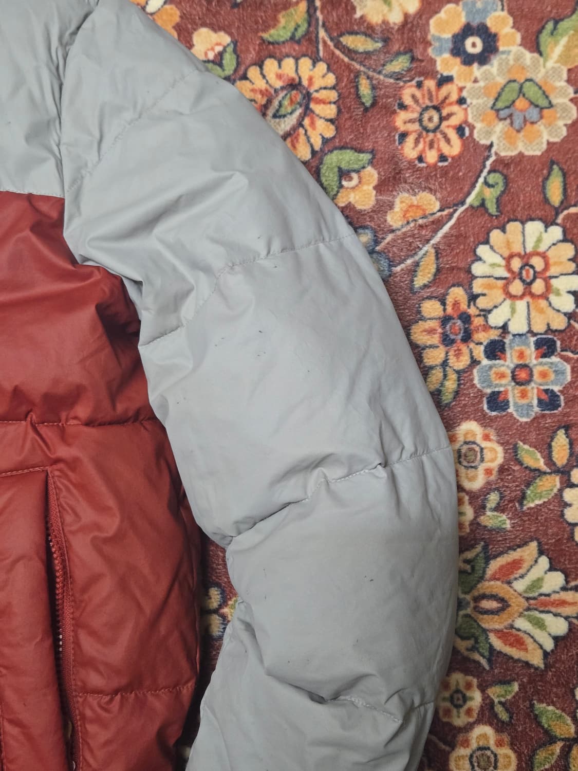 [XL] 홀하우스 폴프랭크 배색 후드 패딩 (남녀공용)
 상품이미지4