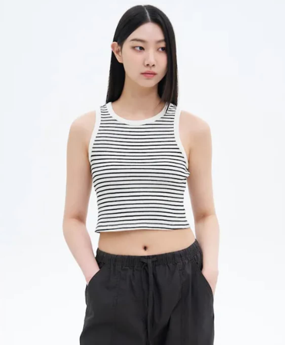 에잇세컨즈/ 세미 크롭 탱크탑 아이보리 / 여 M66-L77 상품이미지1
