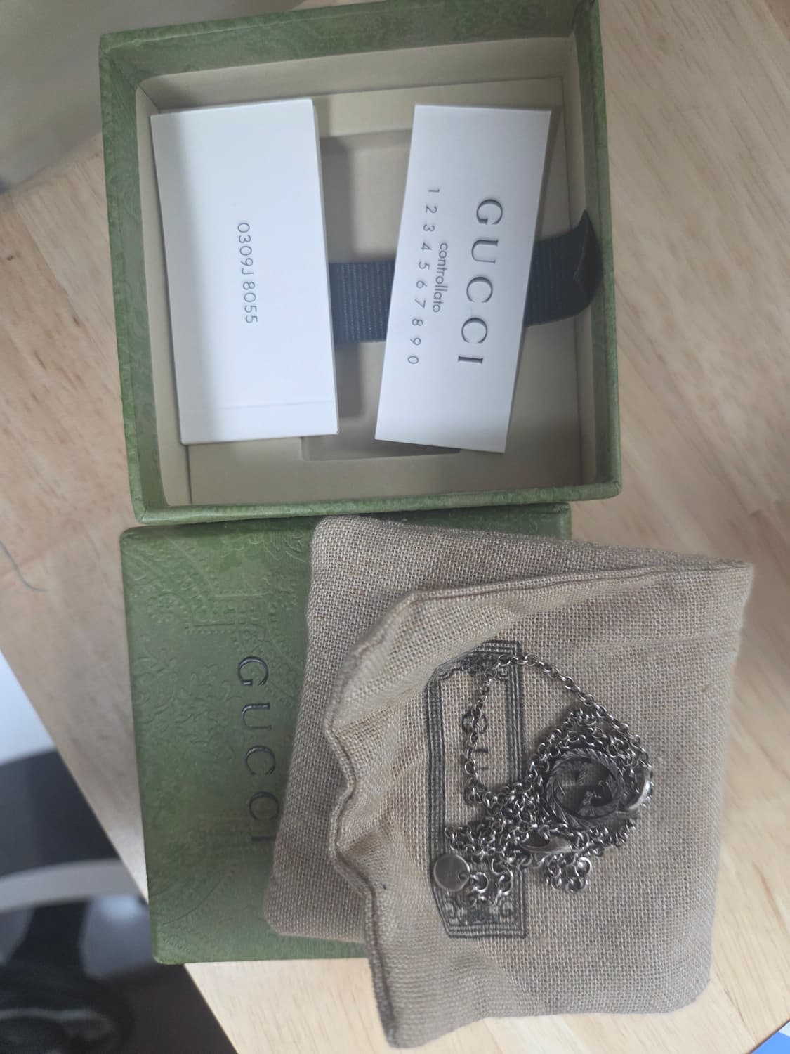 구찌 인터로킹 G 실버 목걸이 상품이미지1