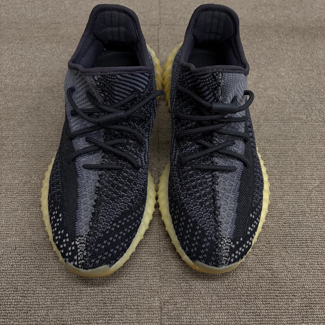 adidas 아디다스 이지부스트 350 V2 카본 상품이미지2