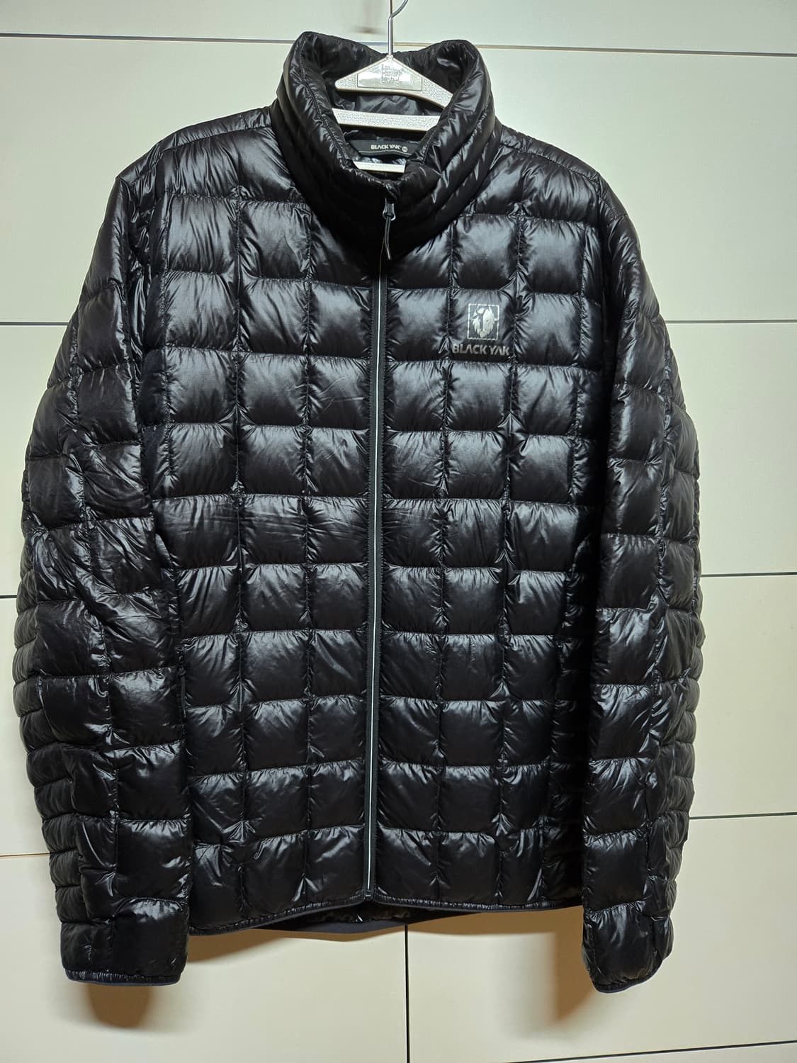 블랙야크 남성 구스다운 퀼팅 경량 패딩 상품이미지1