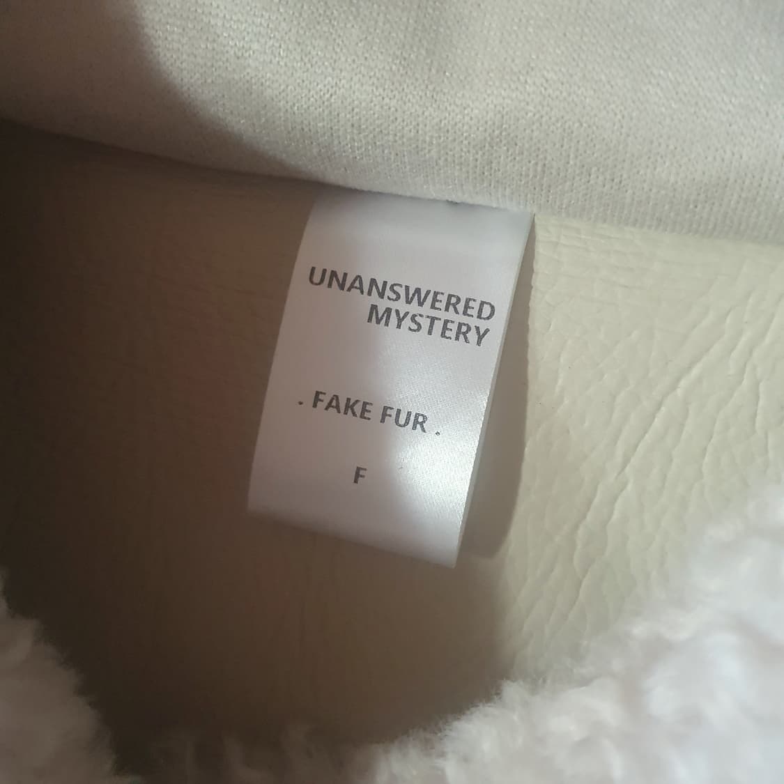 언앤써드미스테리 양털 무스탕 리버시블 코트 상품이미지6