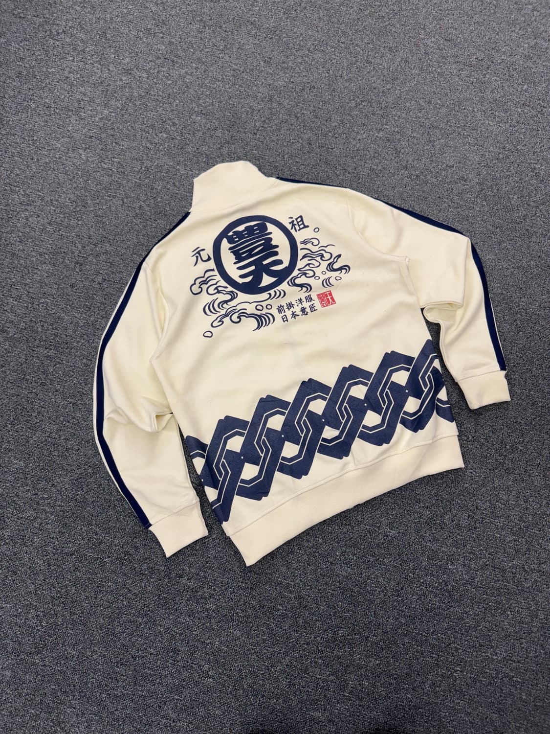 Japanese vintage 프린팅 크림네이비 집업져지 상품이미지4