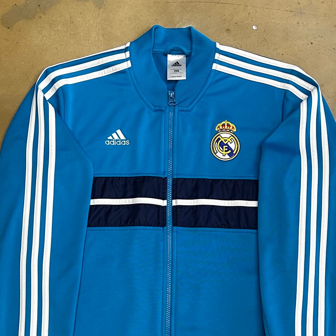 95 아디다스 레알마드리드 스카이블루 트랙탑 상품이미지1