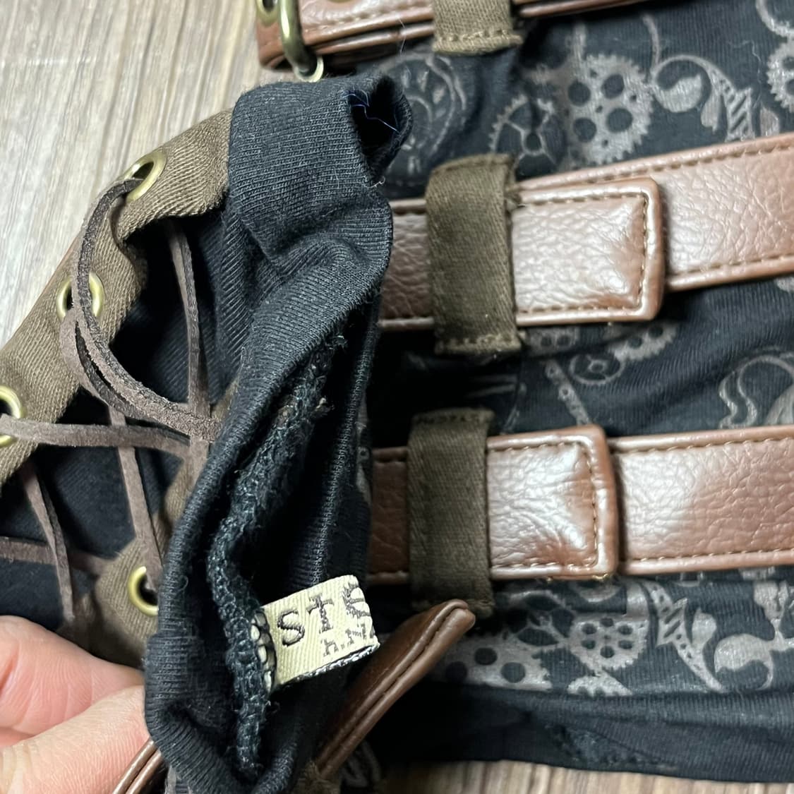 [JPN] 빈티지 펑크 본디지 레이스업 워머 상품이미지4