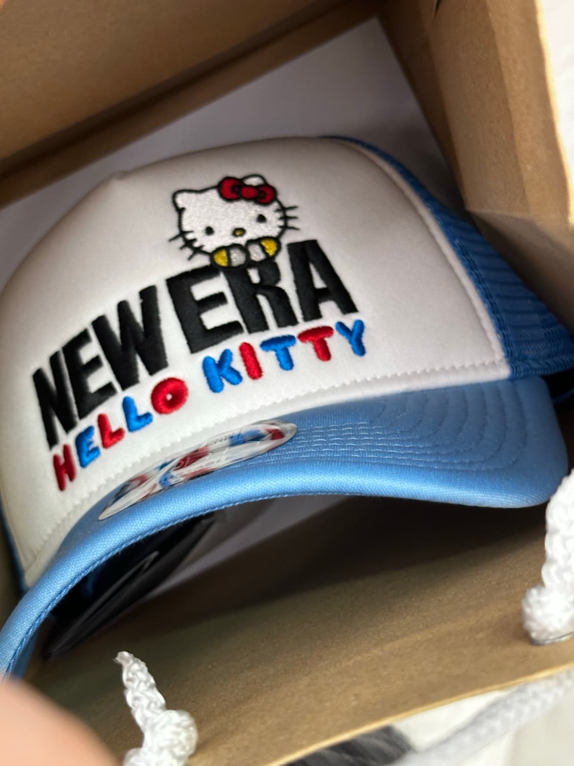 뉴에라 헬로키티 볼캡 블루 상품이미지2