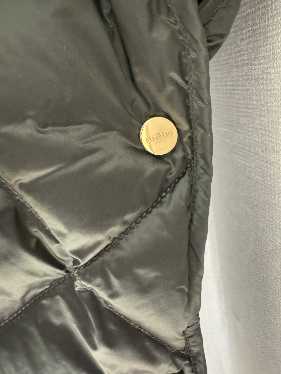 막스마라 큐브 케이프 패딩 상품이미지3