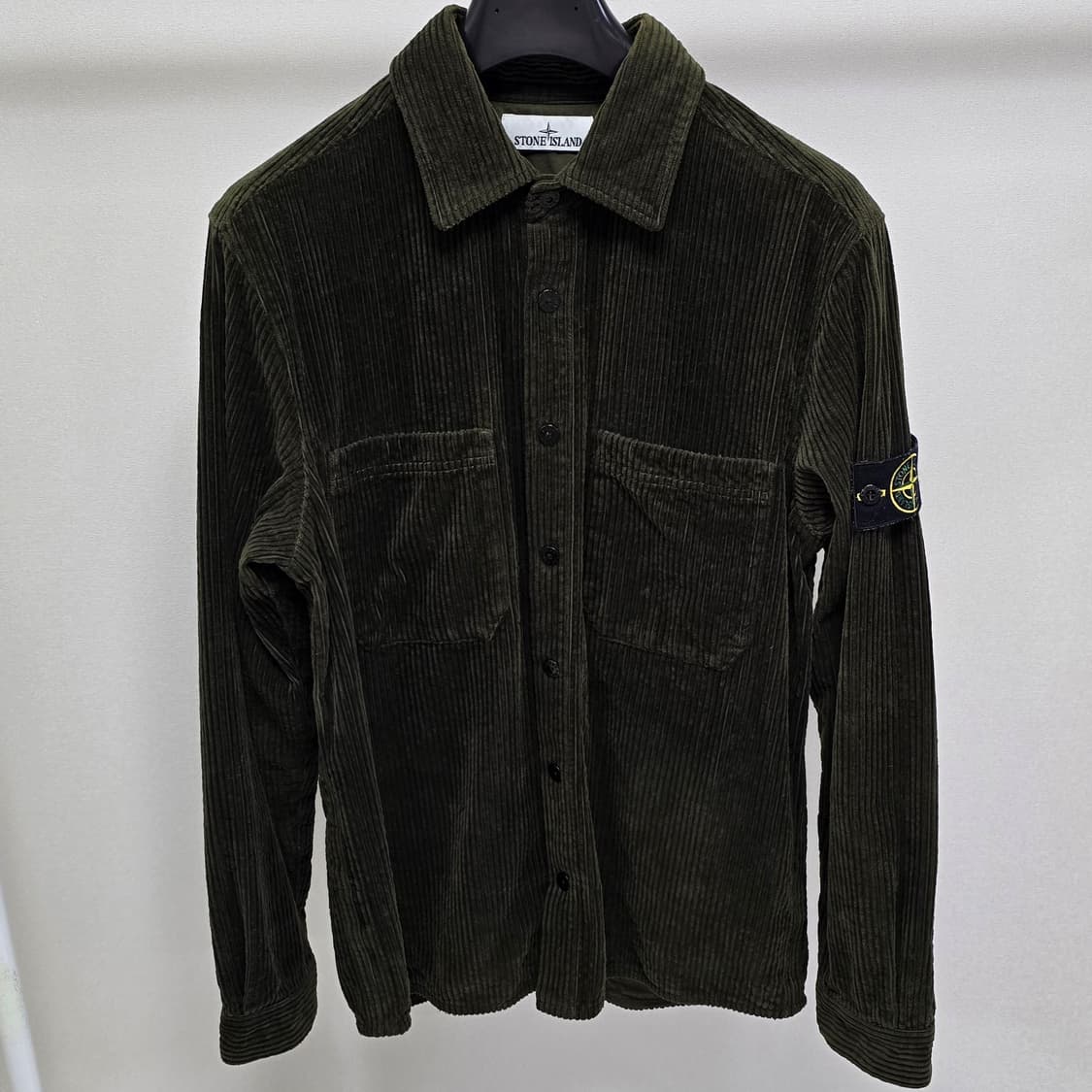 23fw 스톤아일랜드 코듀로이 오버셔츠 자켓 m사이즈 95 판매 상품이미지1