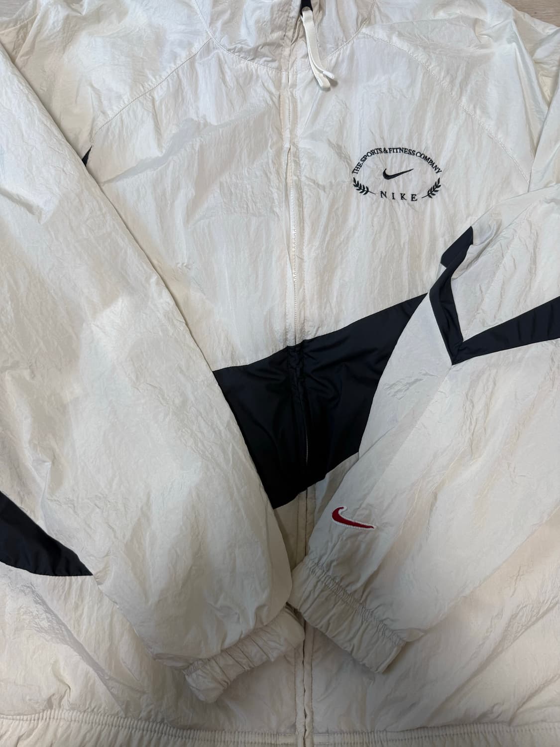 나이키 바람막이 상품이미지3