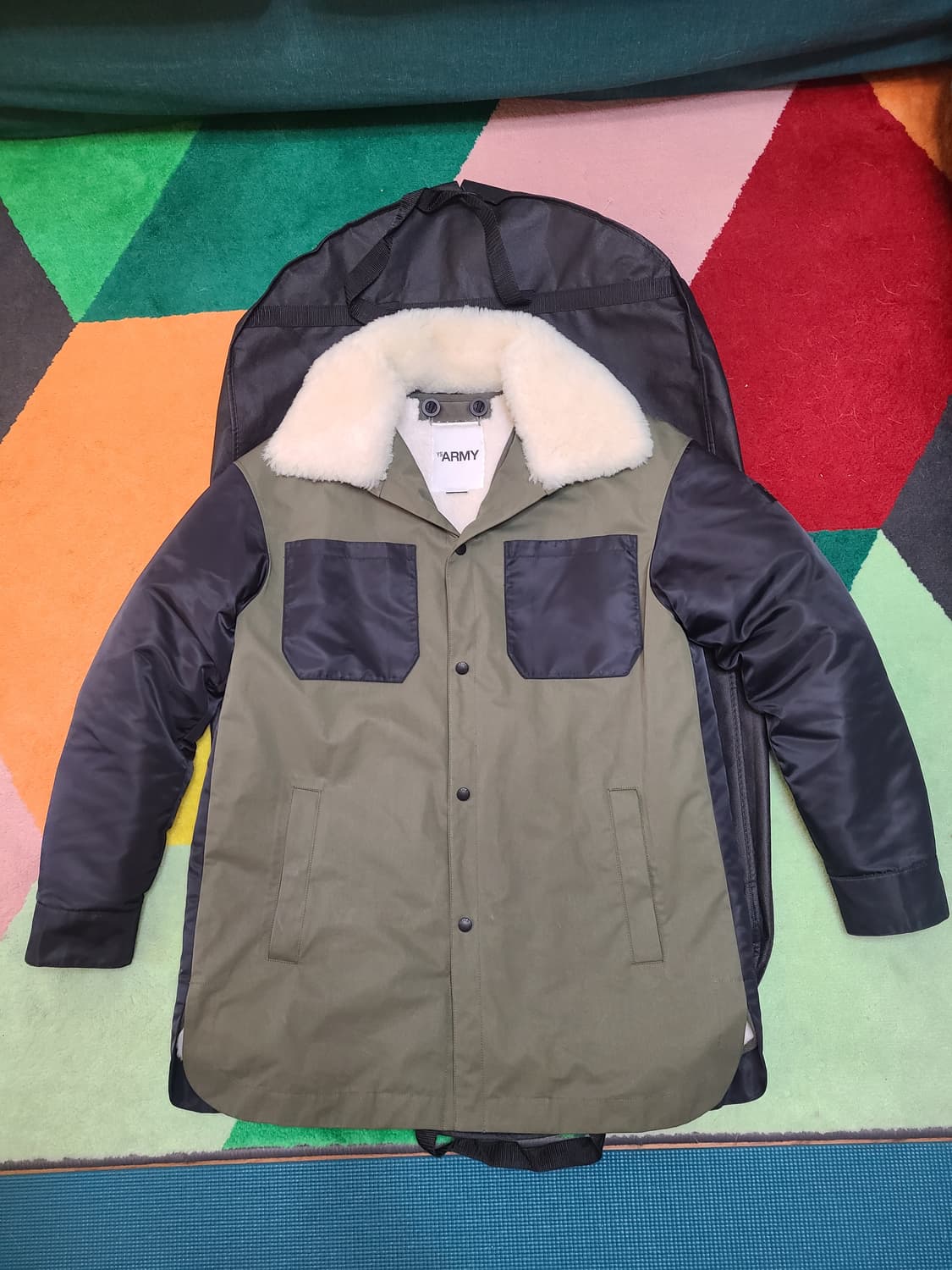 이브살로몬 아미(YVES SALOMON)내피형 야상자켓 상품이미지1