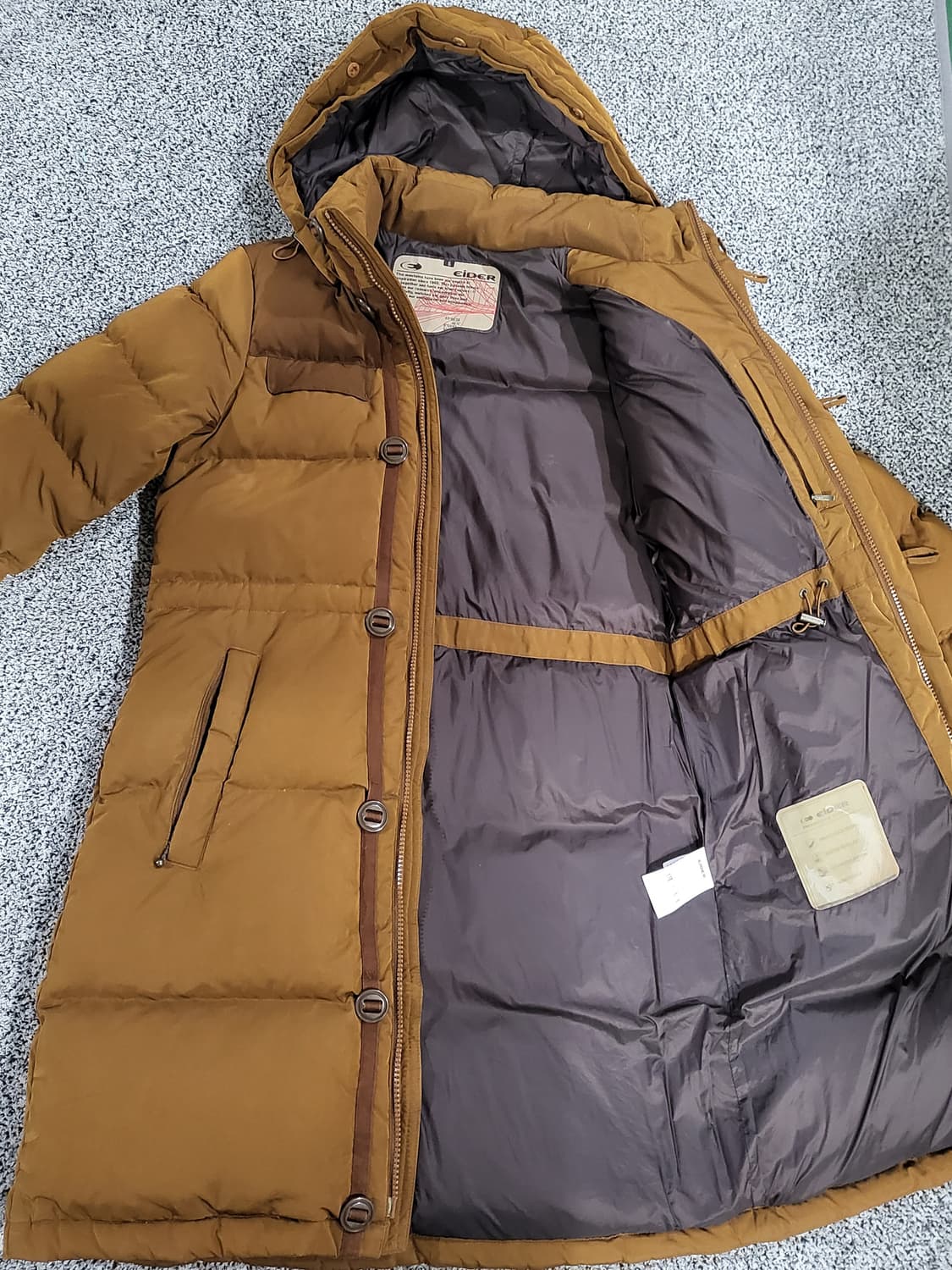 아이더 패딩 (프랑스 오리솜털 90%, 깃털 10%) 상품이미지4