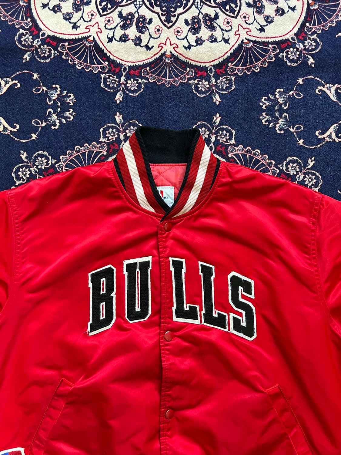 80s 스타터 시카고 불스 사틴 자켓 상품이미지3