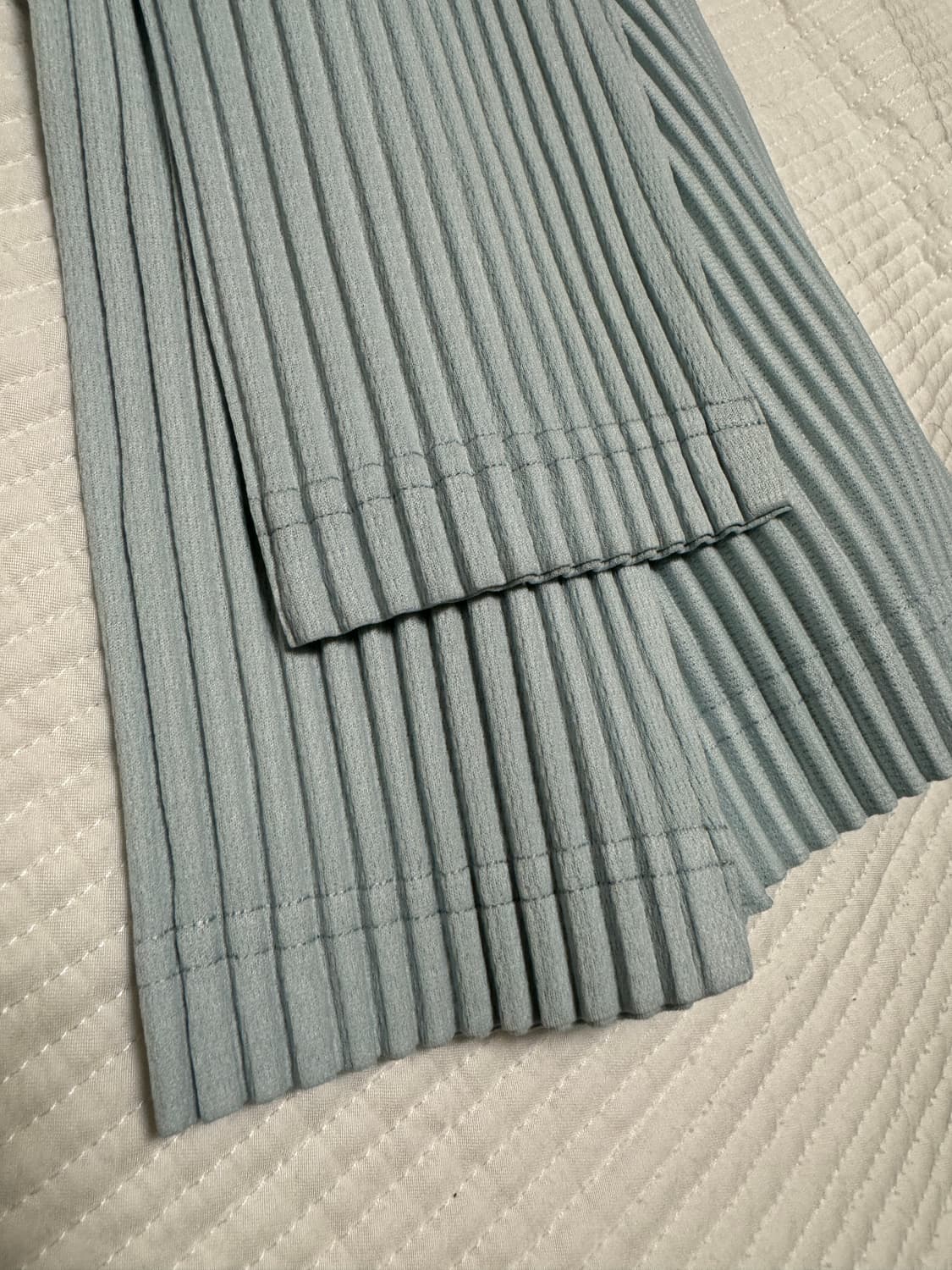 옴므플리세 베이직 긴팔 티셔츠 상품이미지5