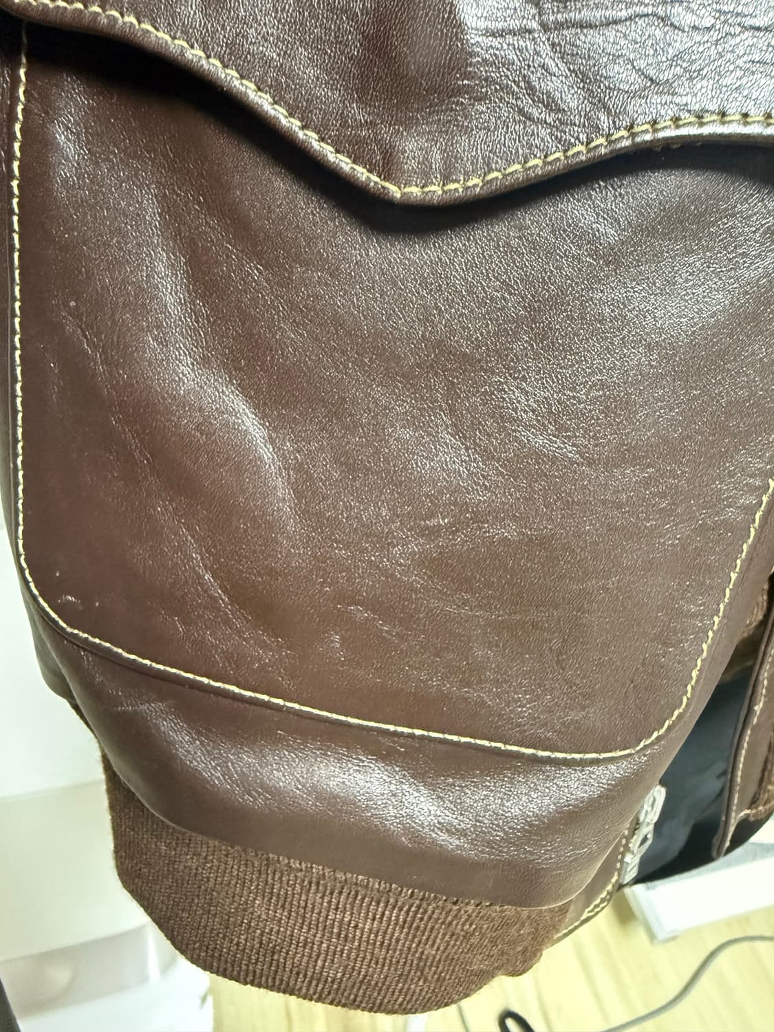 이스트맨레더 a2 자켓 42사이즈 상품이미지2