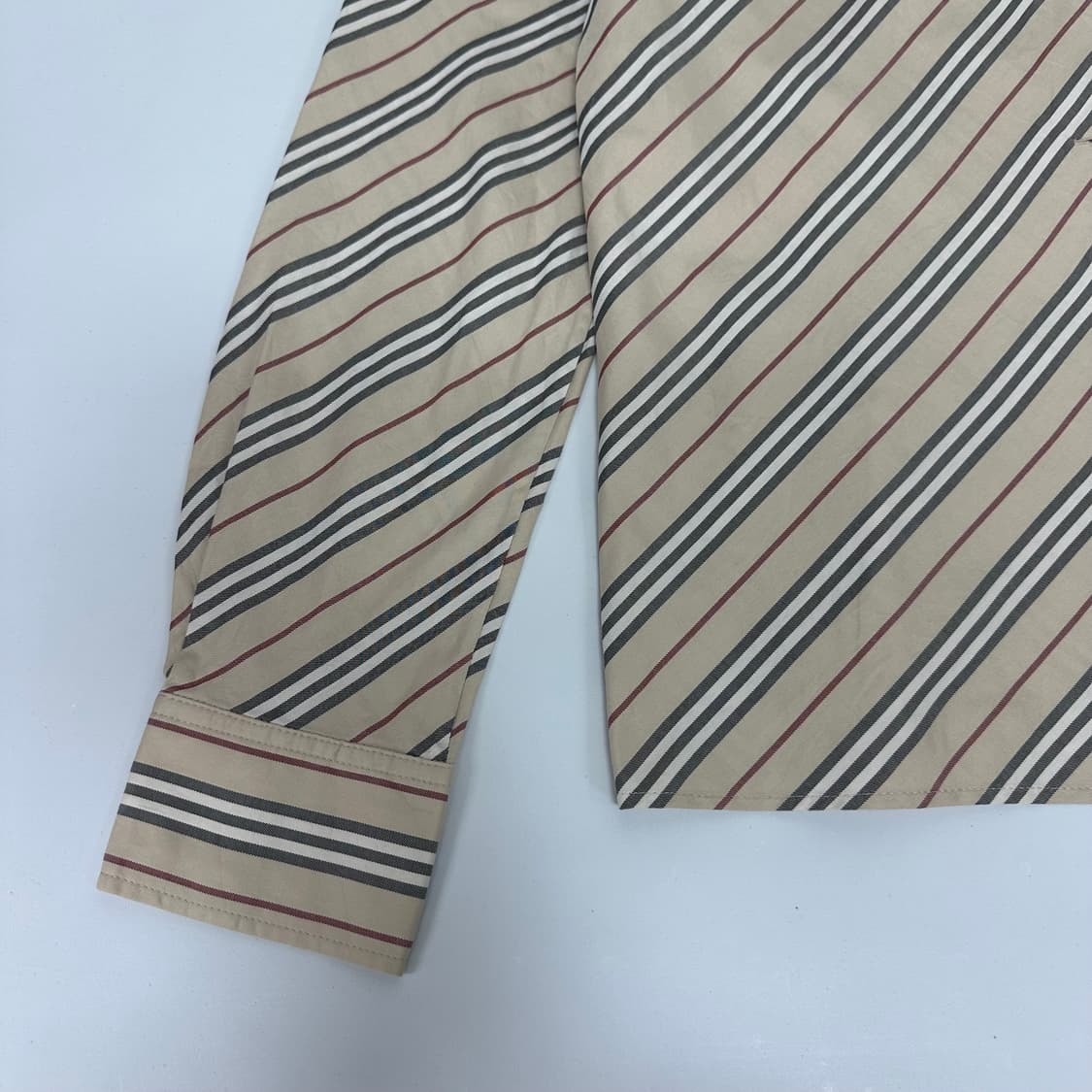 버버리 사선 스트라이프 셔츠 블라우스 상품이미지3