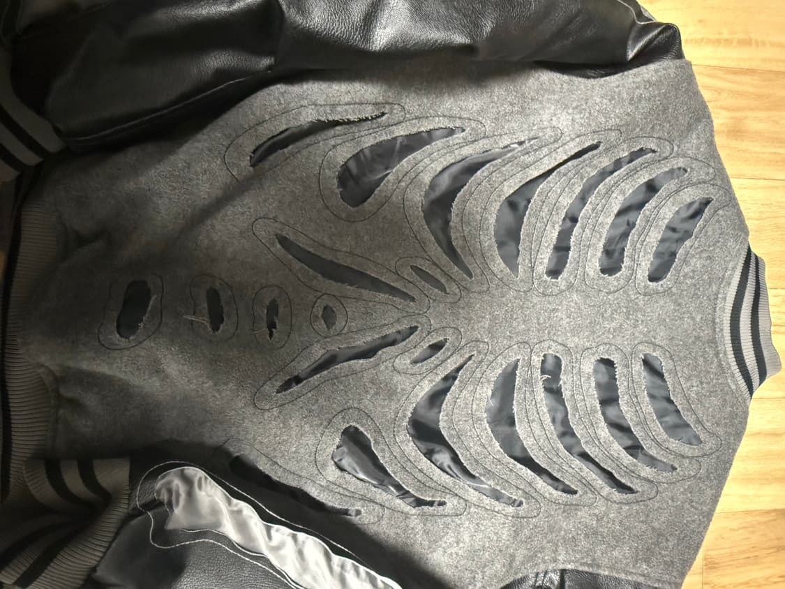 써저리 바시티 L사이즈 상품이미지5