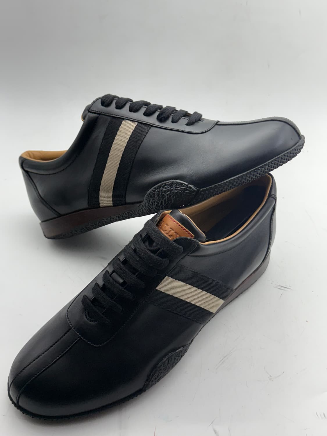 정품)발리스니커즈270 상품이미지5