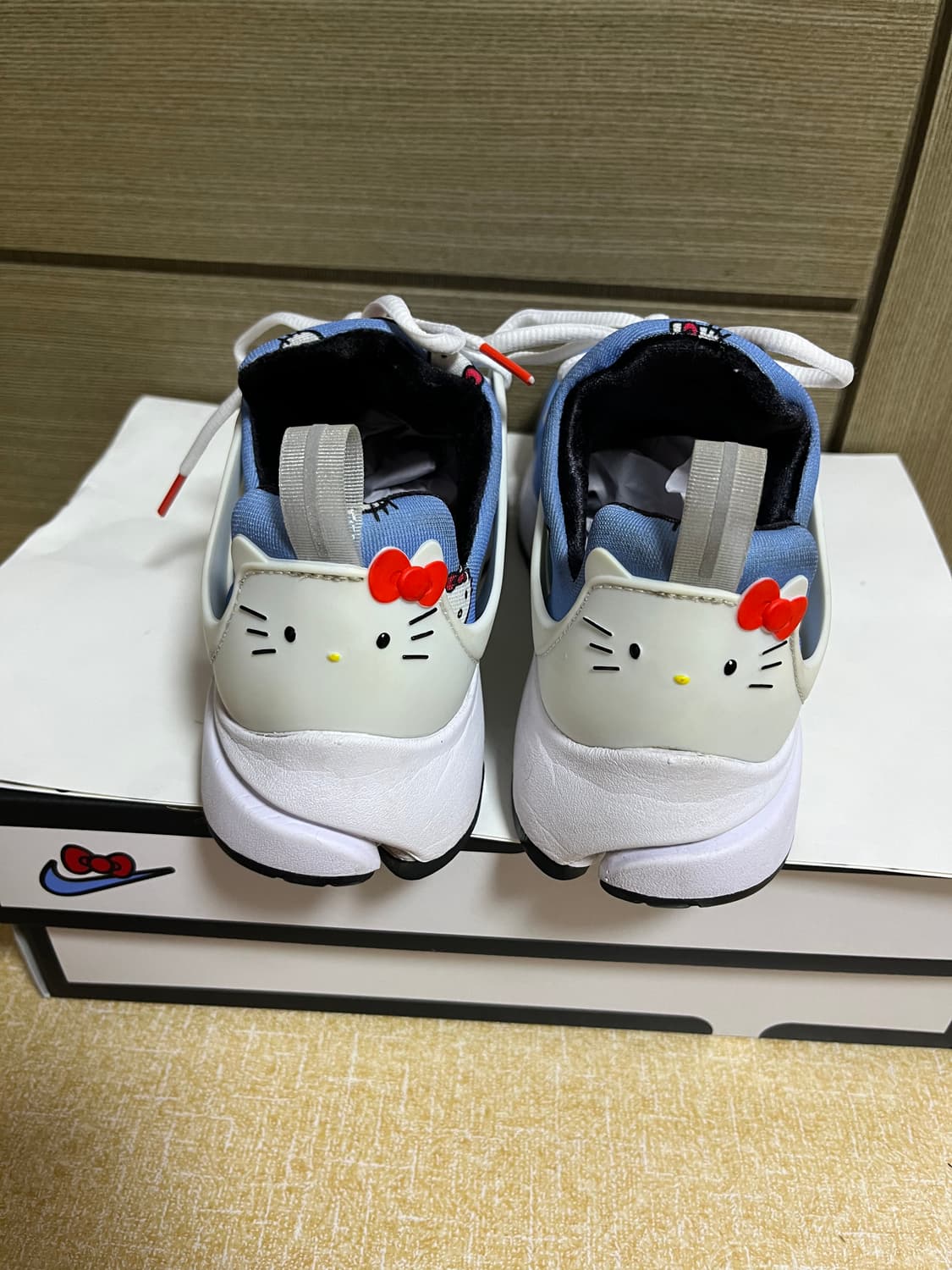 나이키 프레스토 키티260 상태좋음 상품이미지3