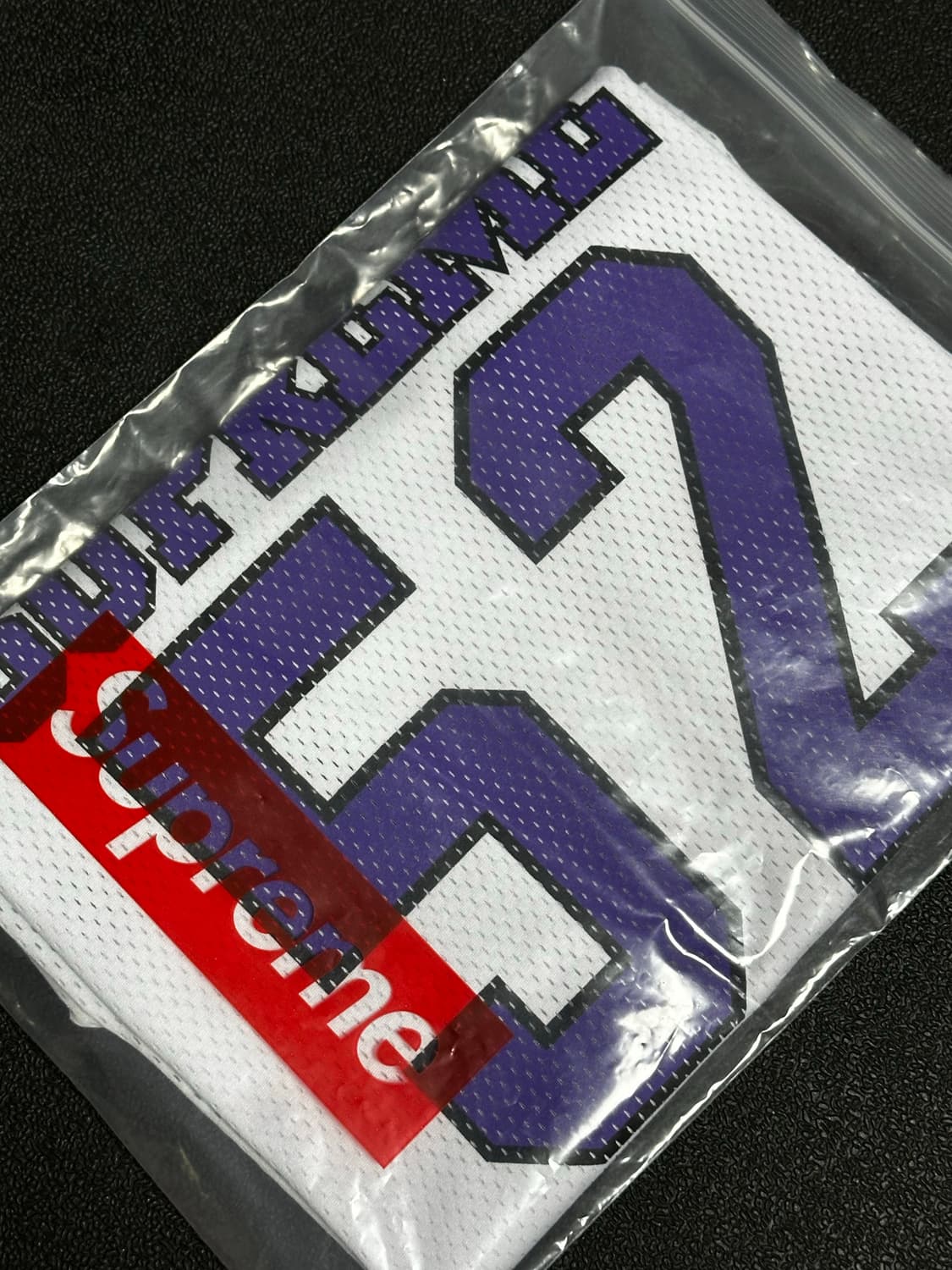 슈프림 스파이더웹 풋볼 저지 화이트 - 24SS 상품이미지5