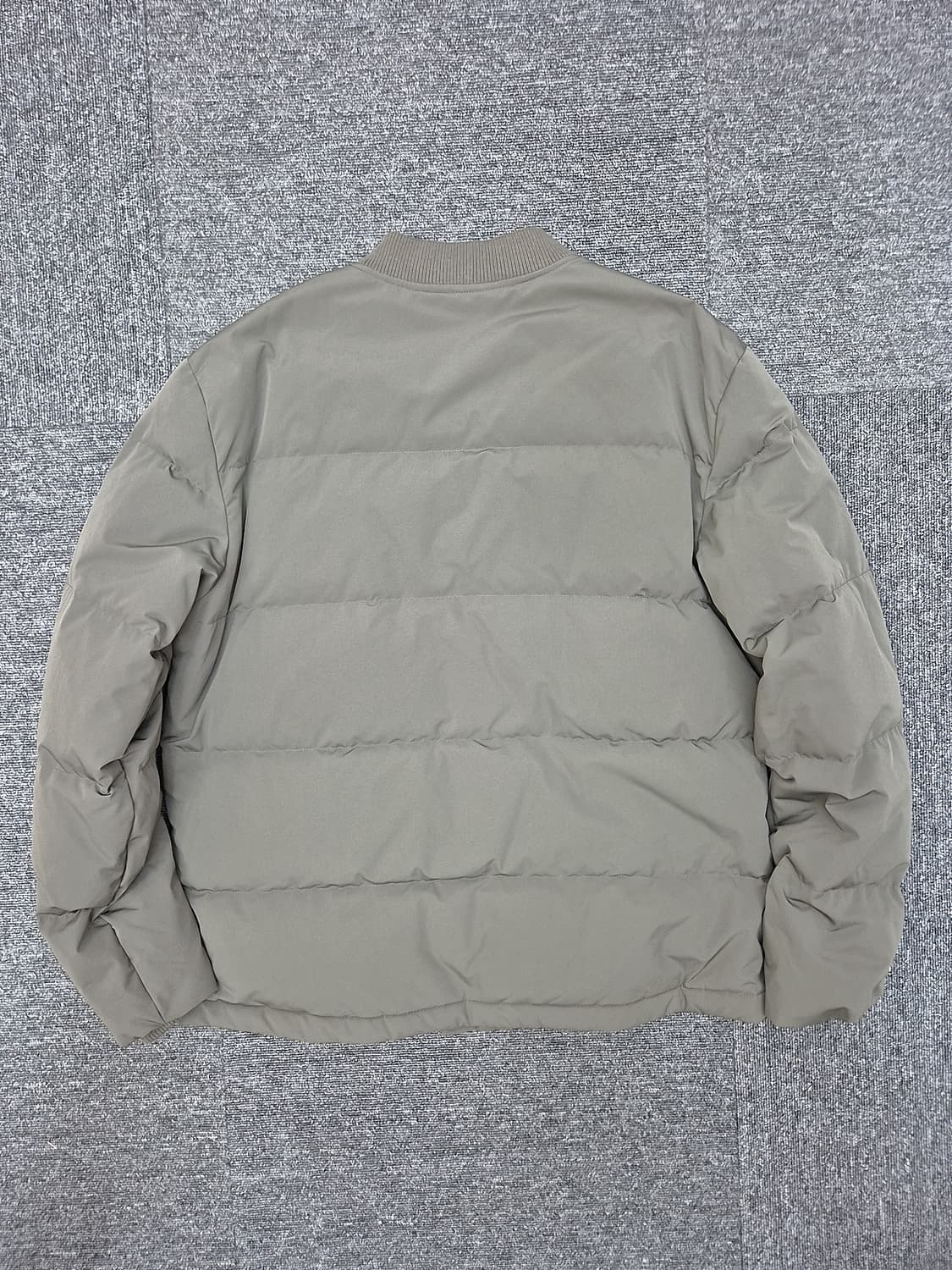 [XL]<게스>베이지 구스 패딩 점퍼 상품이미지3