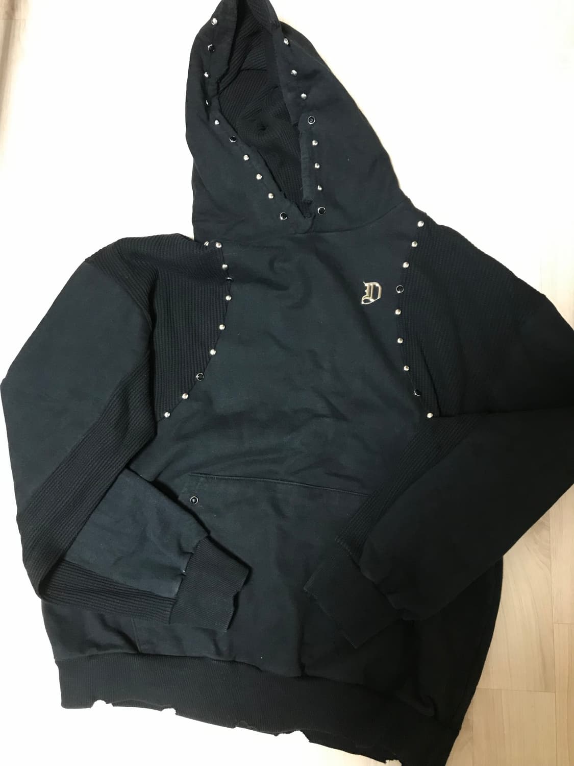 오도어 그런지 스터드 후드 상품이미지2