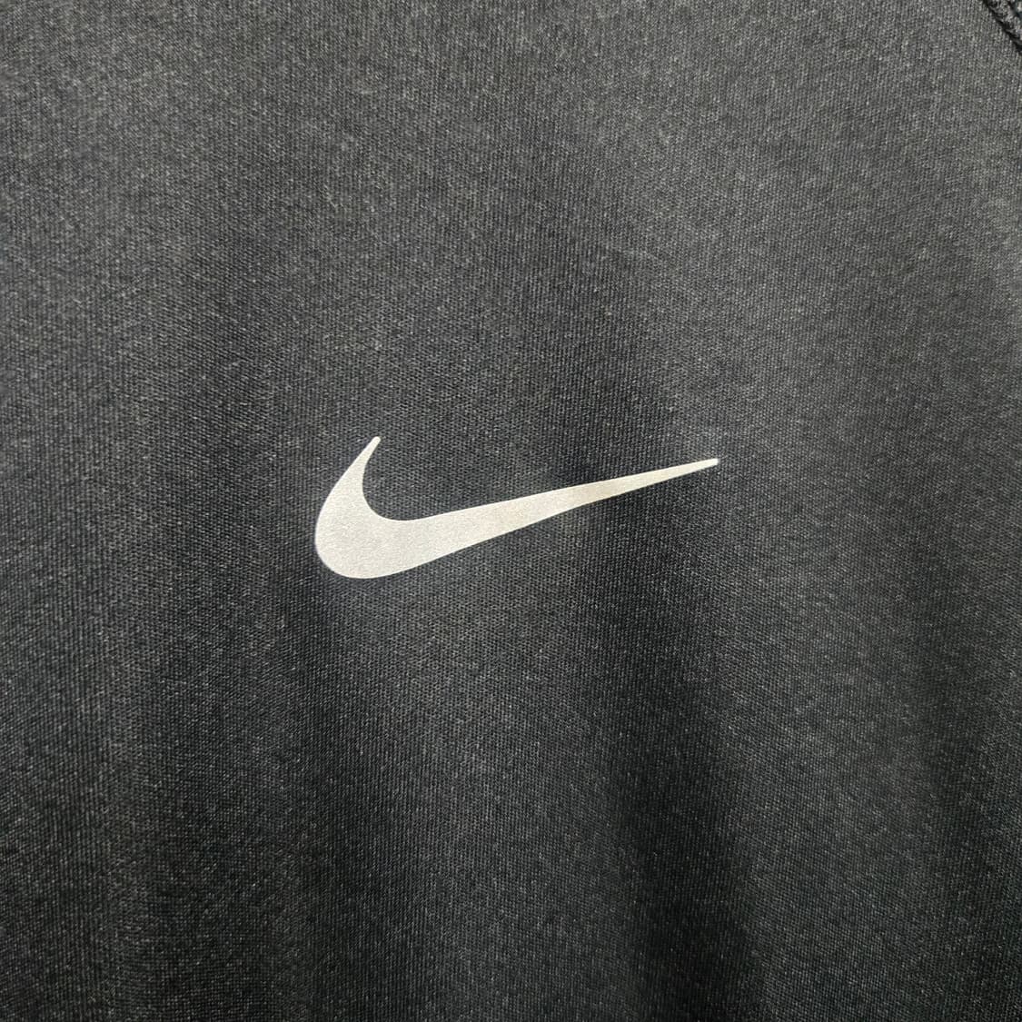 나이키 여성  스우시 드라이핏 러닝 긴팔 블랙  상품이미지4