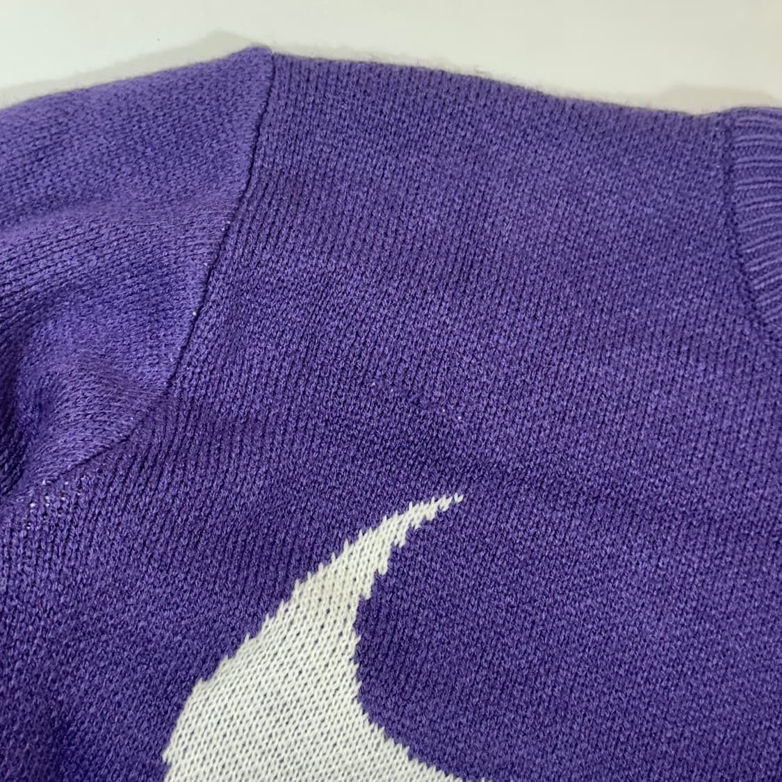 나이키x슈프림 스우시 니트 퍼플 데드스탁 상품이미지5