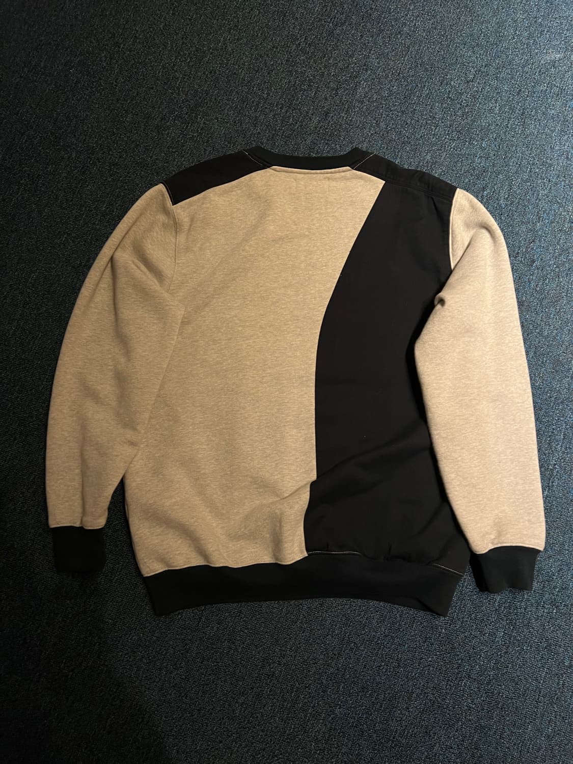 Palace 팔라스 맨투맨 L 상품이미지2