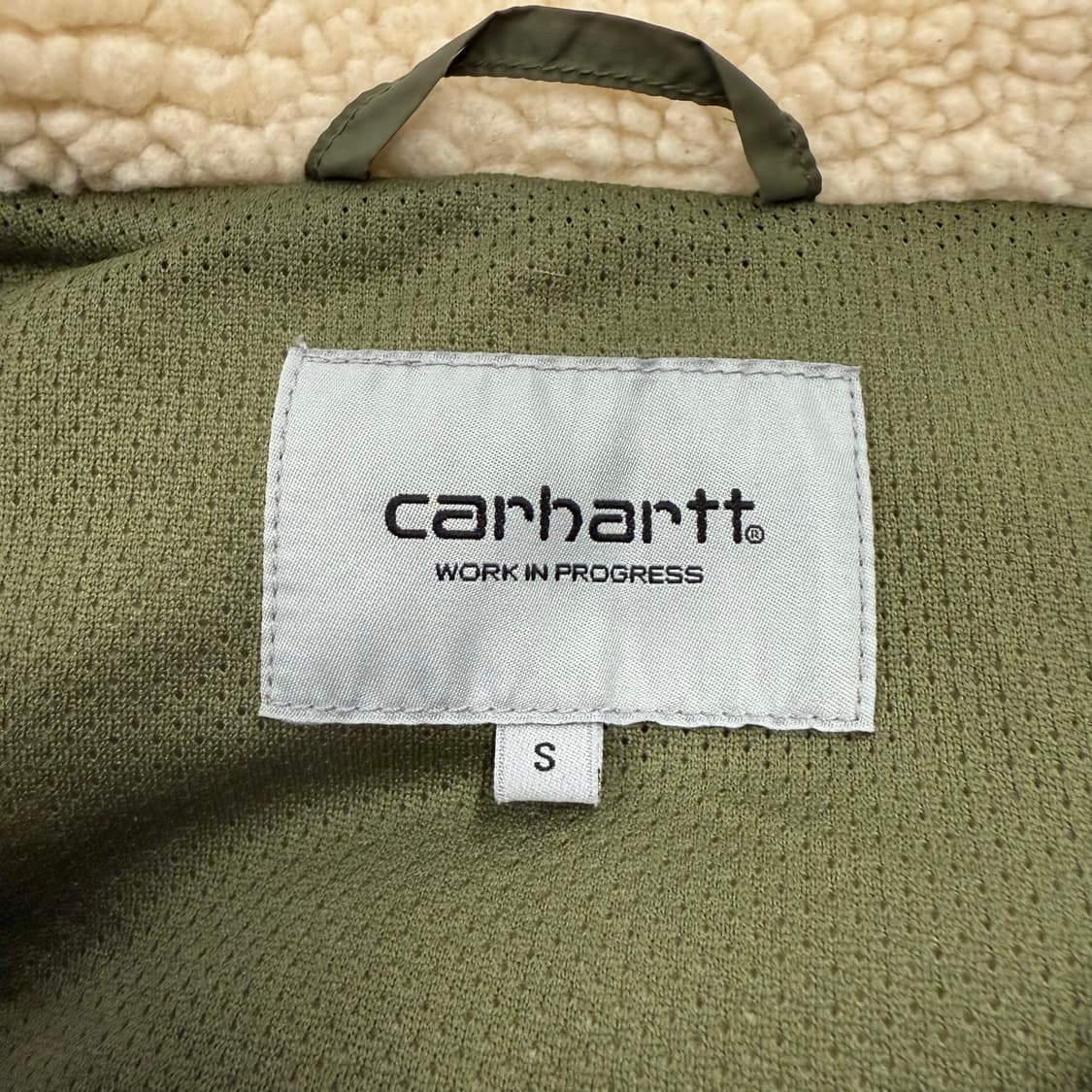 칼하트 양털 화이트 카키 후리스 조끼  상품이미지4