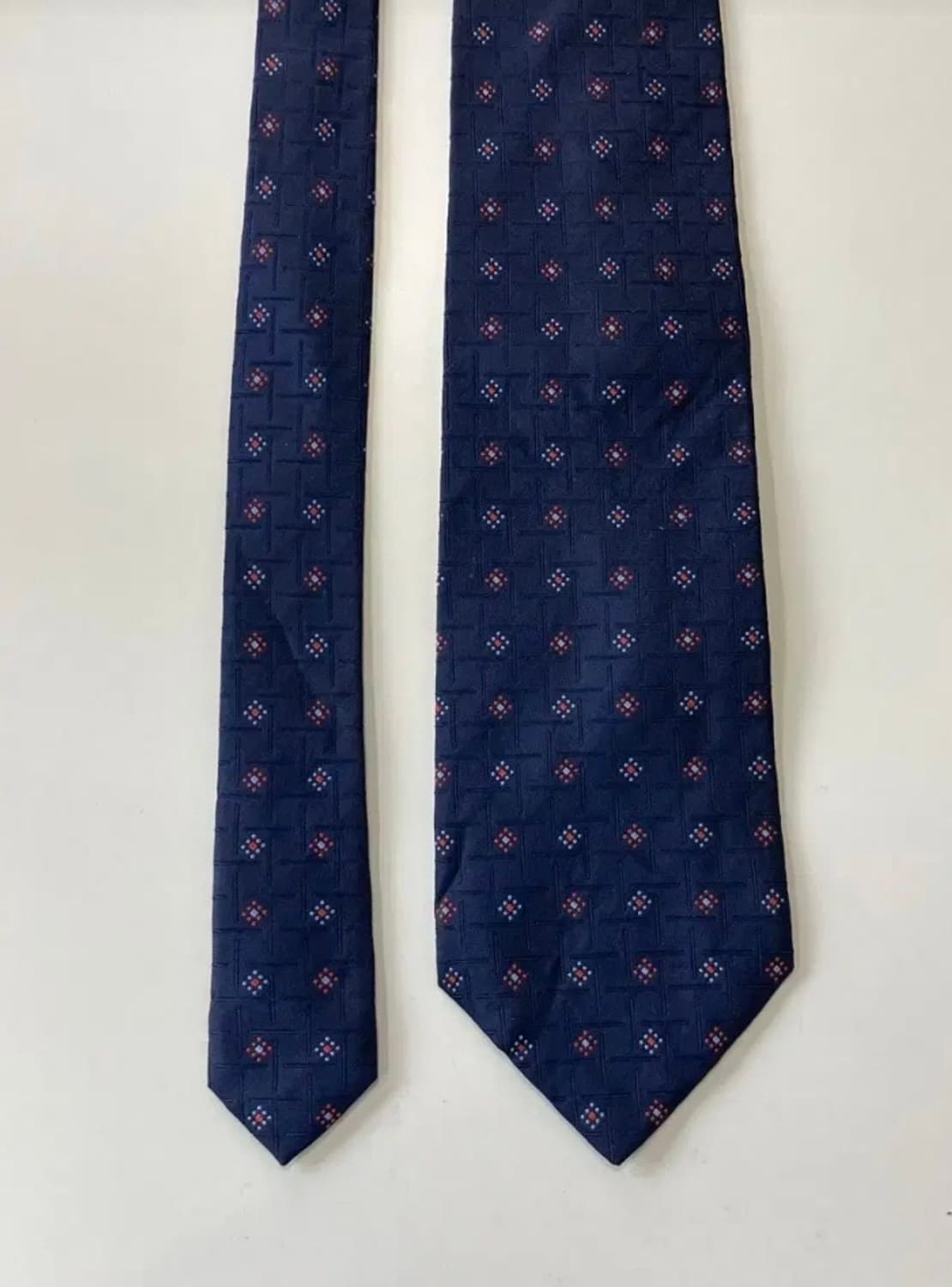 아쿠아스큐텀 넥타이 상품이미지1