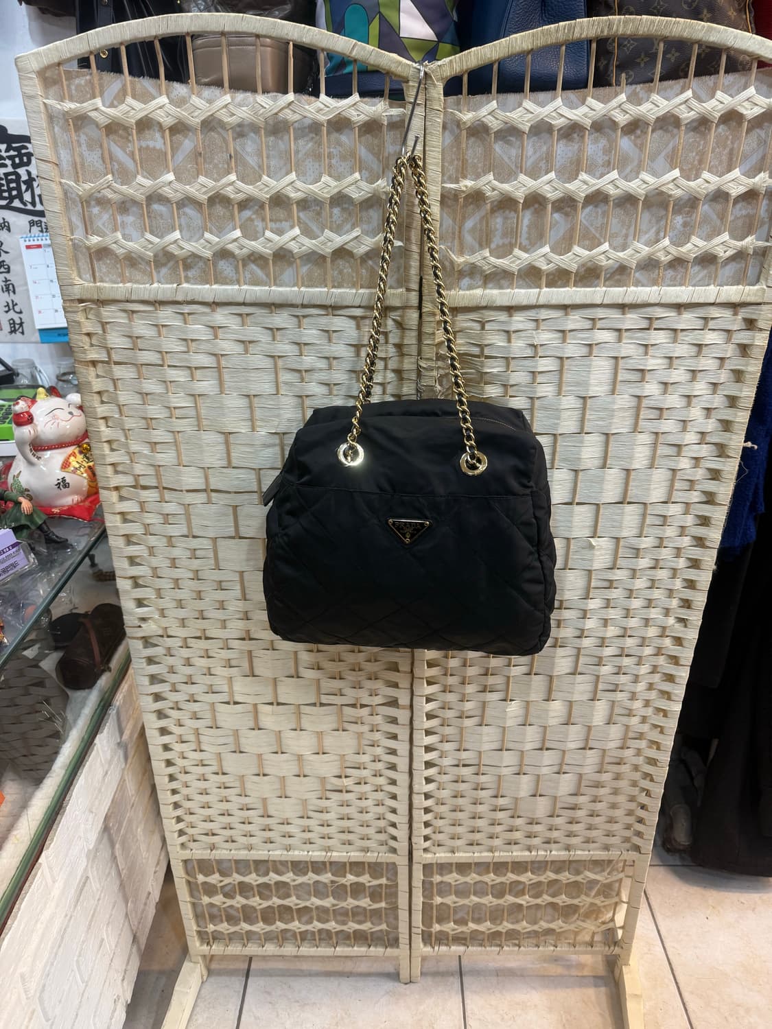 정품 프라다 나일론 퀄팅 체인 숄더백 팝니다 상품이미지1