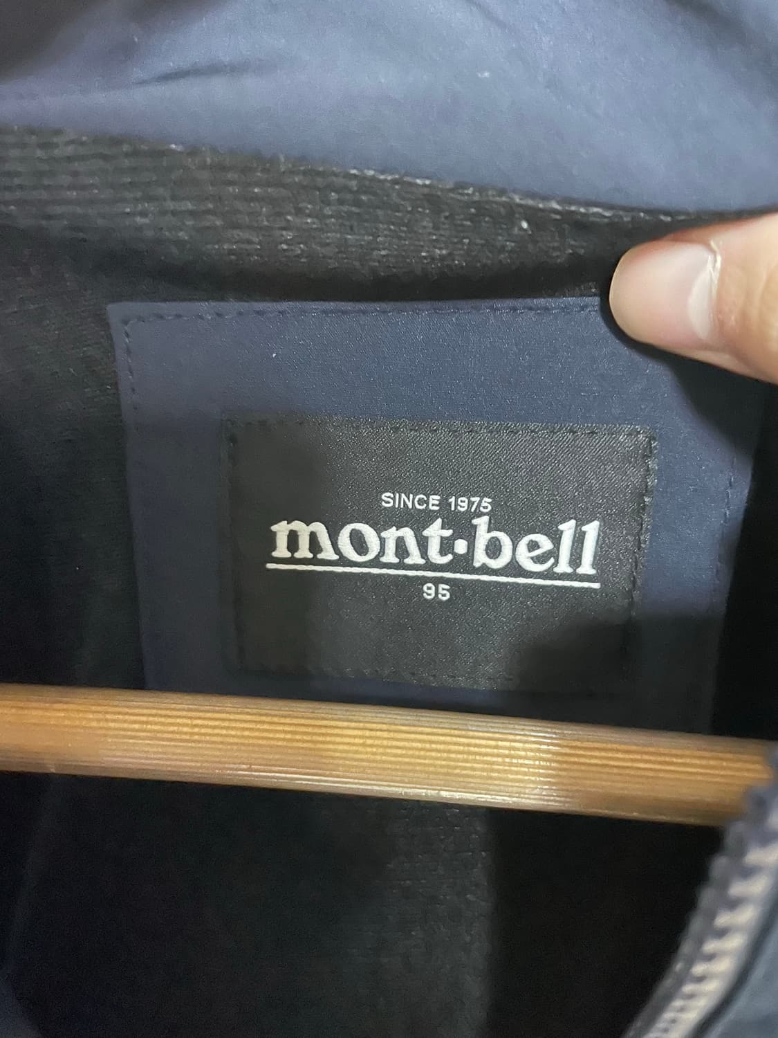 몽벨 바람막이 자켓 상품이미지2