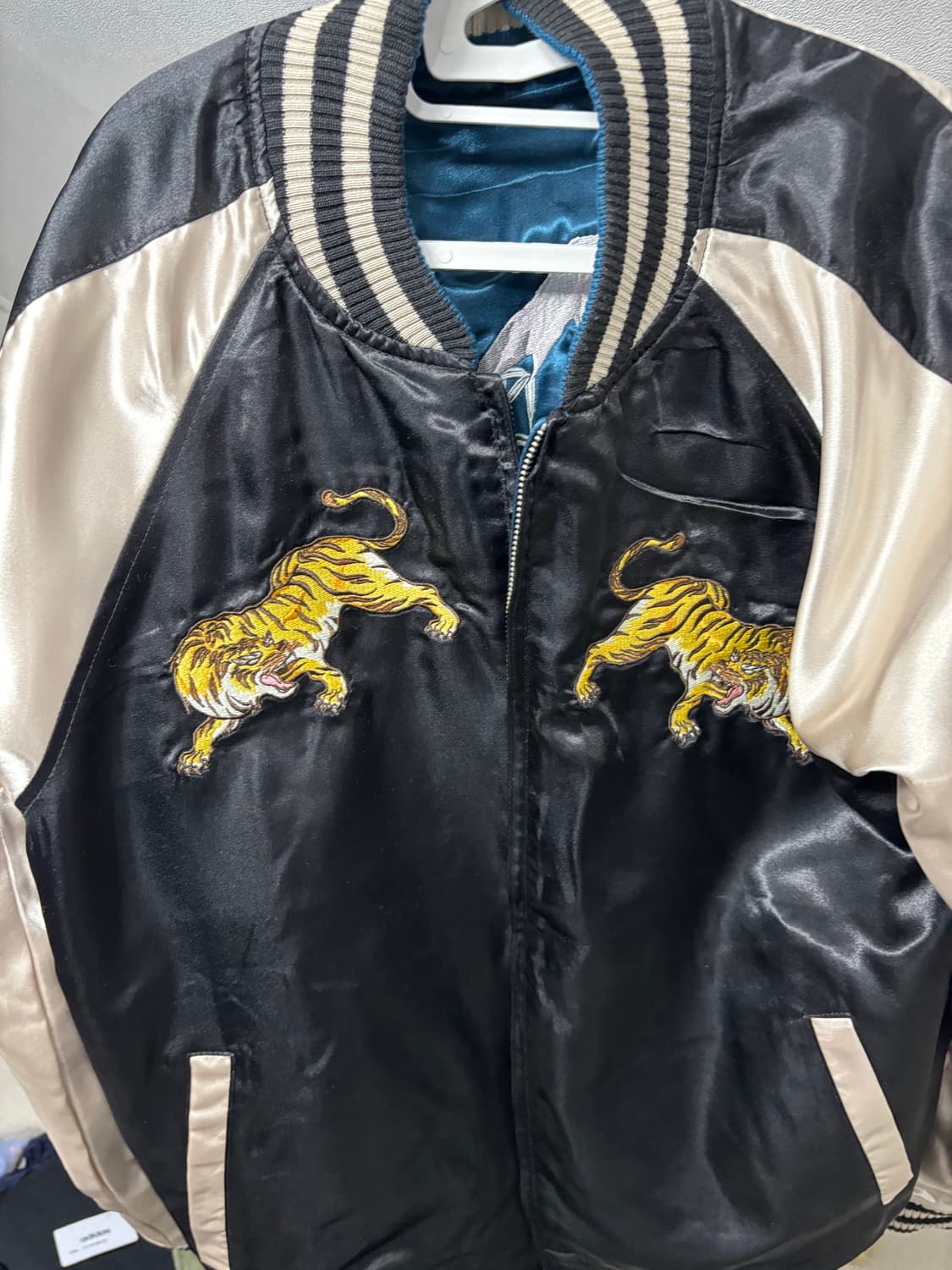 스카쟌 자켓  상품이미지4