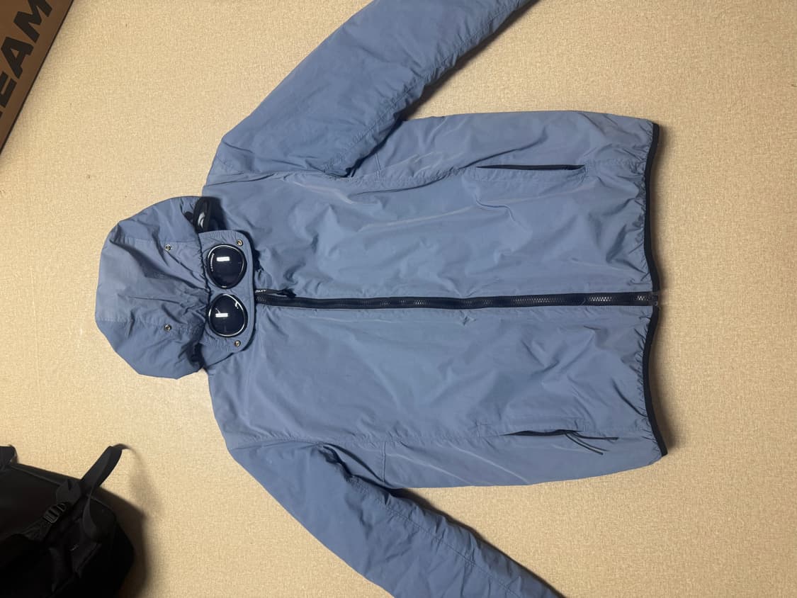 경량패딩 cp 상품이미지1