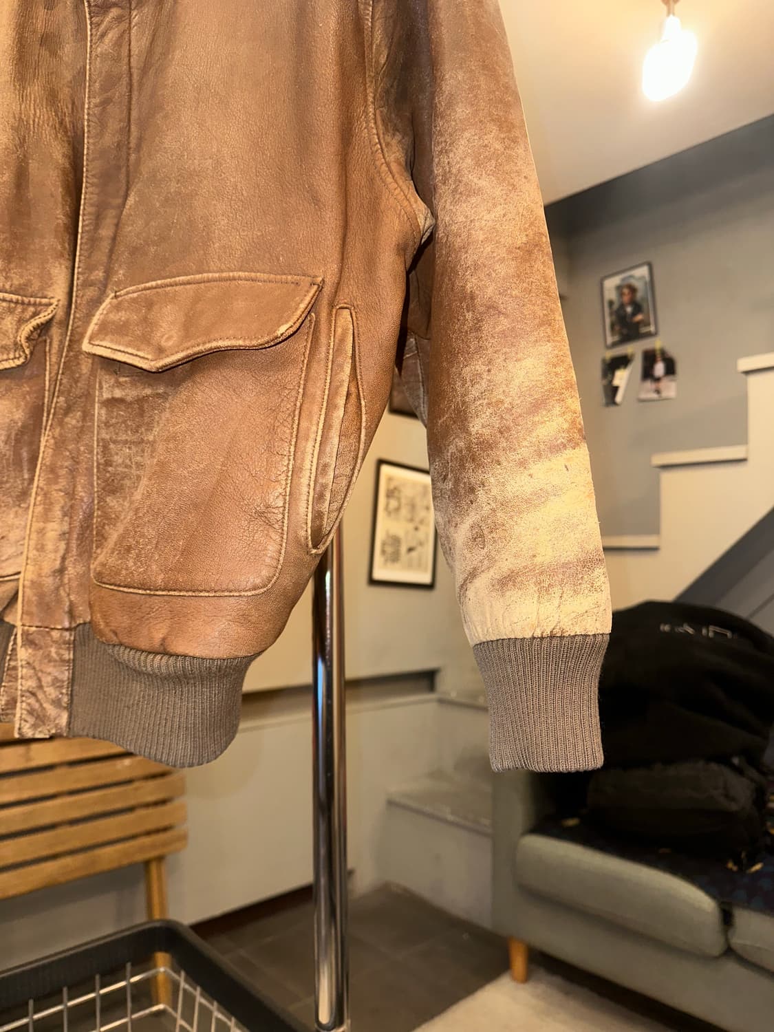 80’s Avirex A-2 hard aging flight jacket 상품이미지8