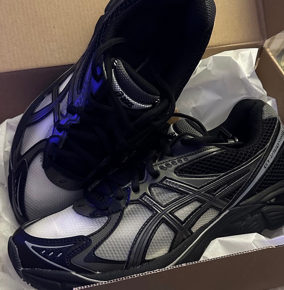 어보브 더 클라우드 아식스 280 상품이미지1