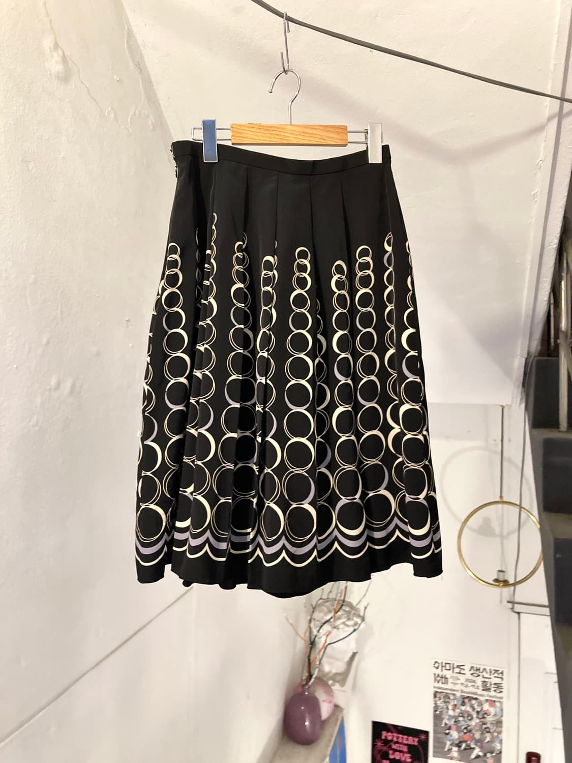 y2k 새틴 플레어 미디 스커트 상품이미지5