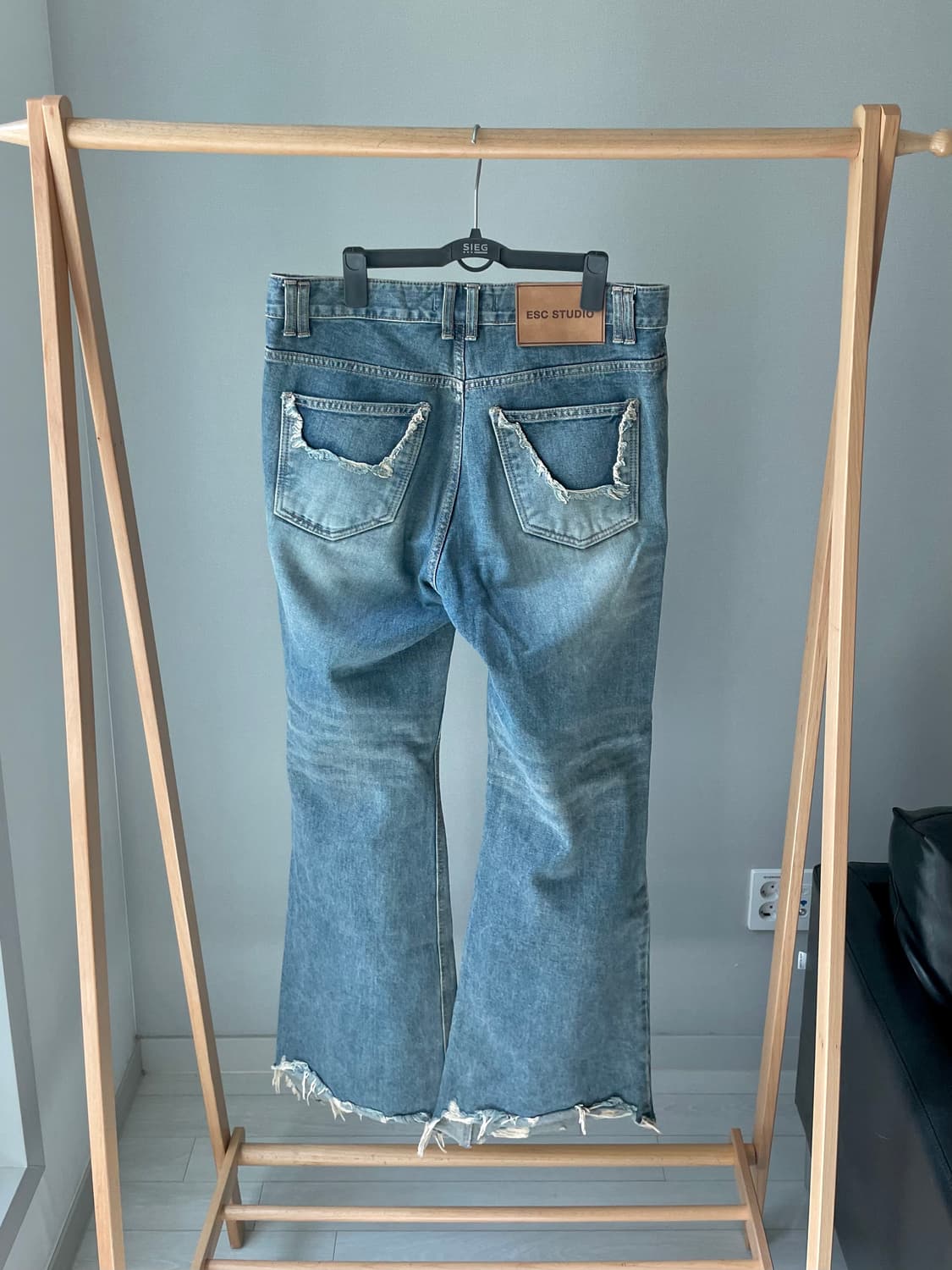 Damage Boot Cut Denim Pants (Blue) 상품이미지3
