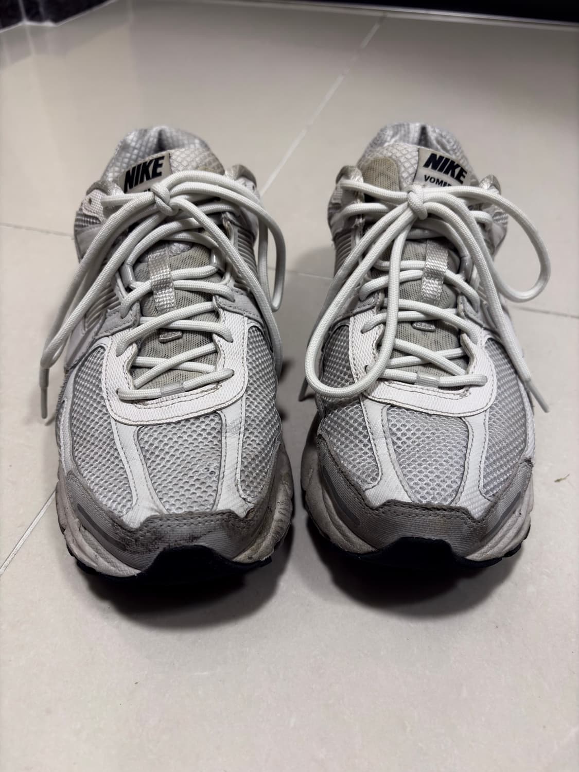 나이키 줌보메로 5 울프그레이 (280) 상품이미지1