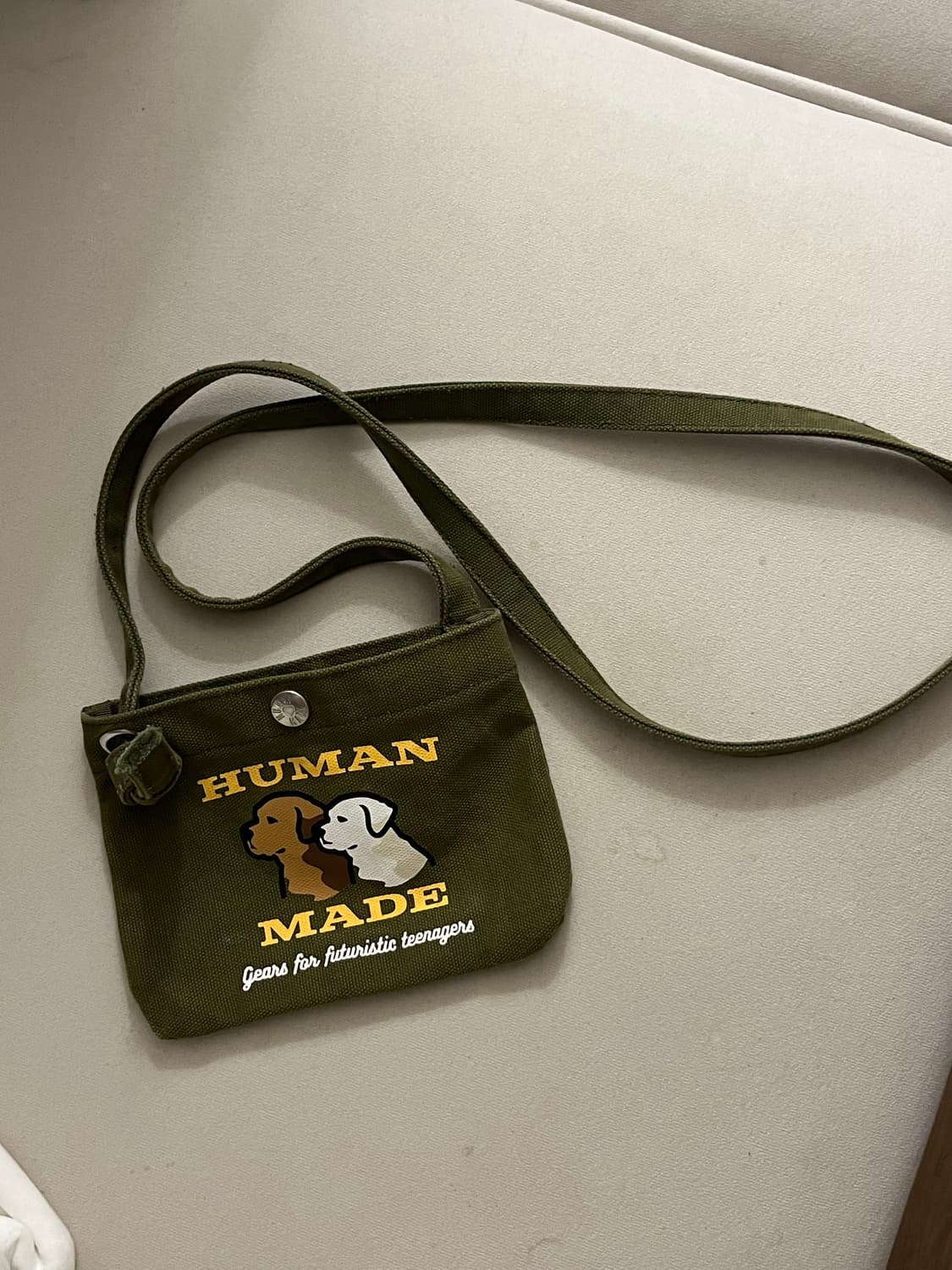 휴먼메이드 미니 숄더백 올리브 상품이미지2