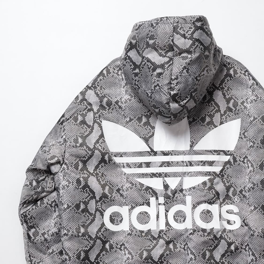 Adidas x Hyke python skin 패턴  상품이미지7