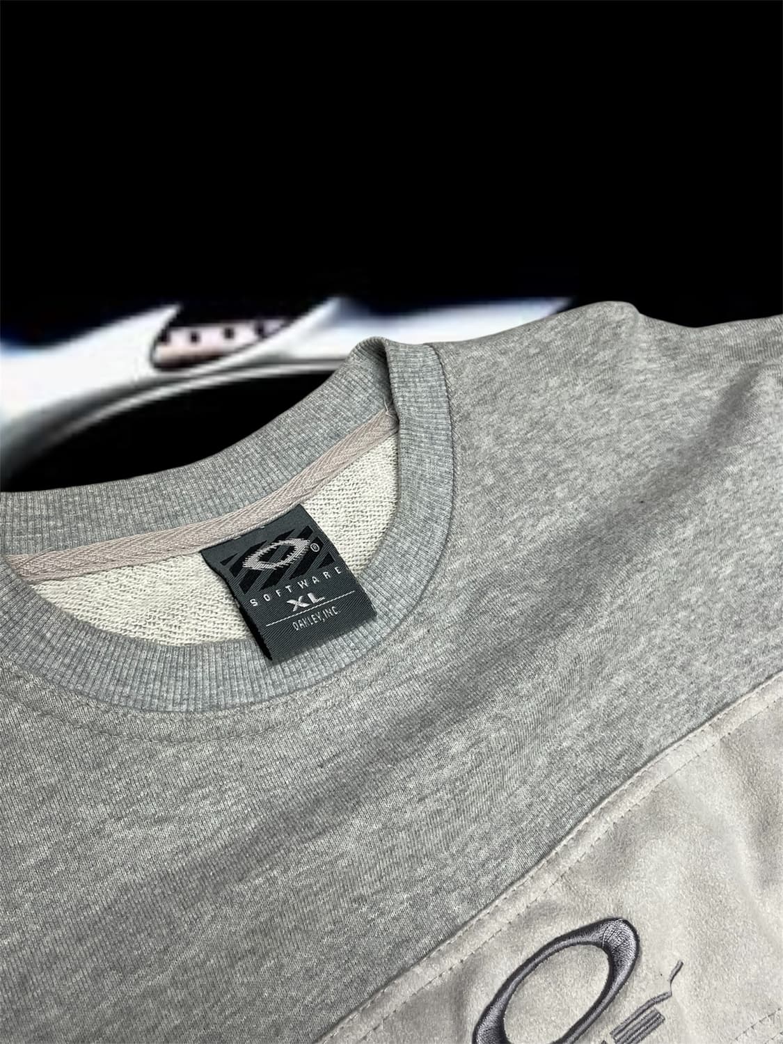 오클리 아카이브 맨투맨 상품이미지4