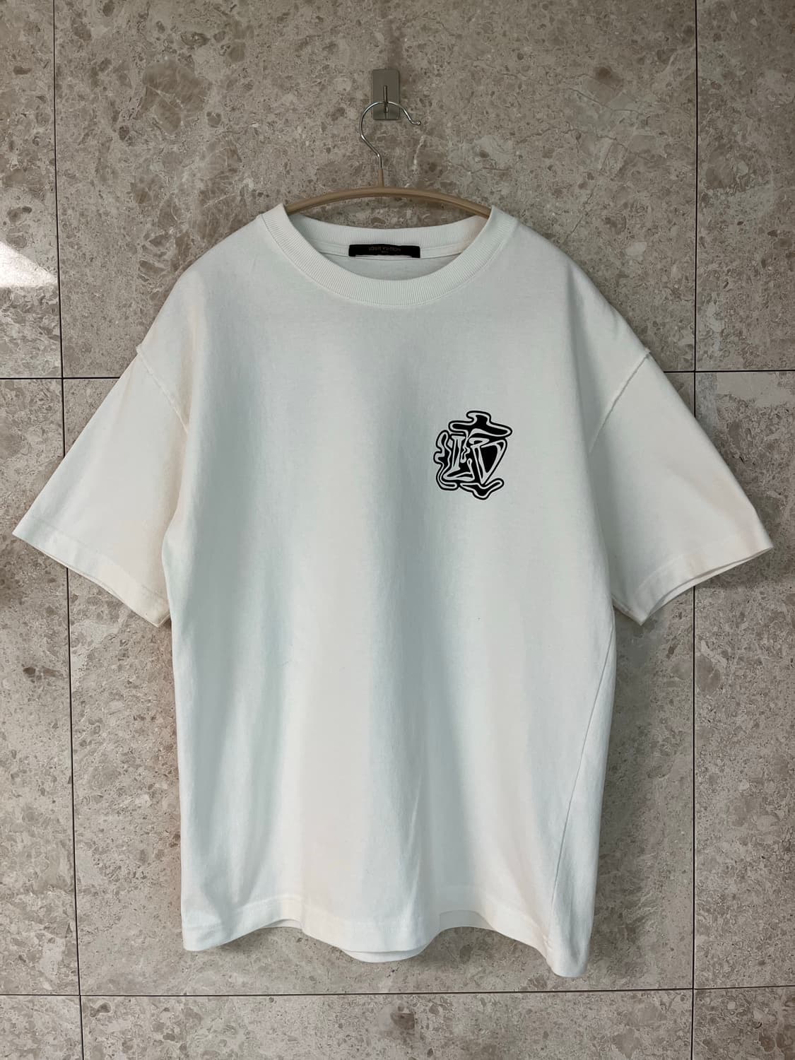 루이비통 반팔 티셔츠 S 정품 상품이미지1