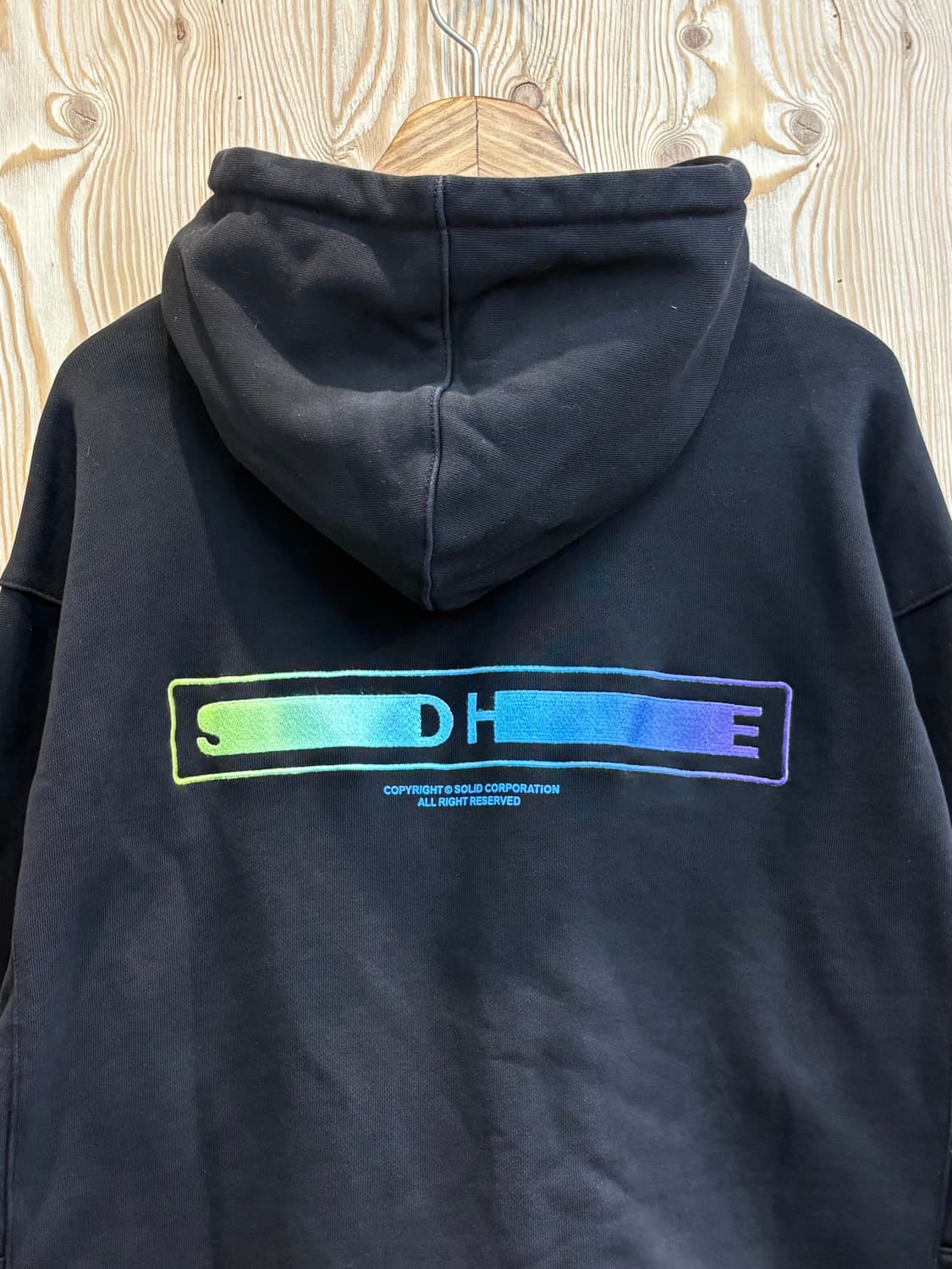 솔리드옴므 그라데이션 후드티  상품이미지2