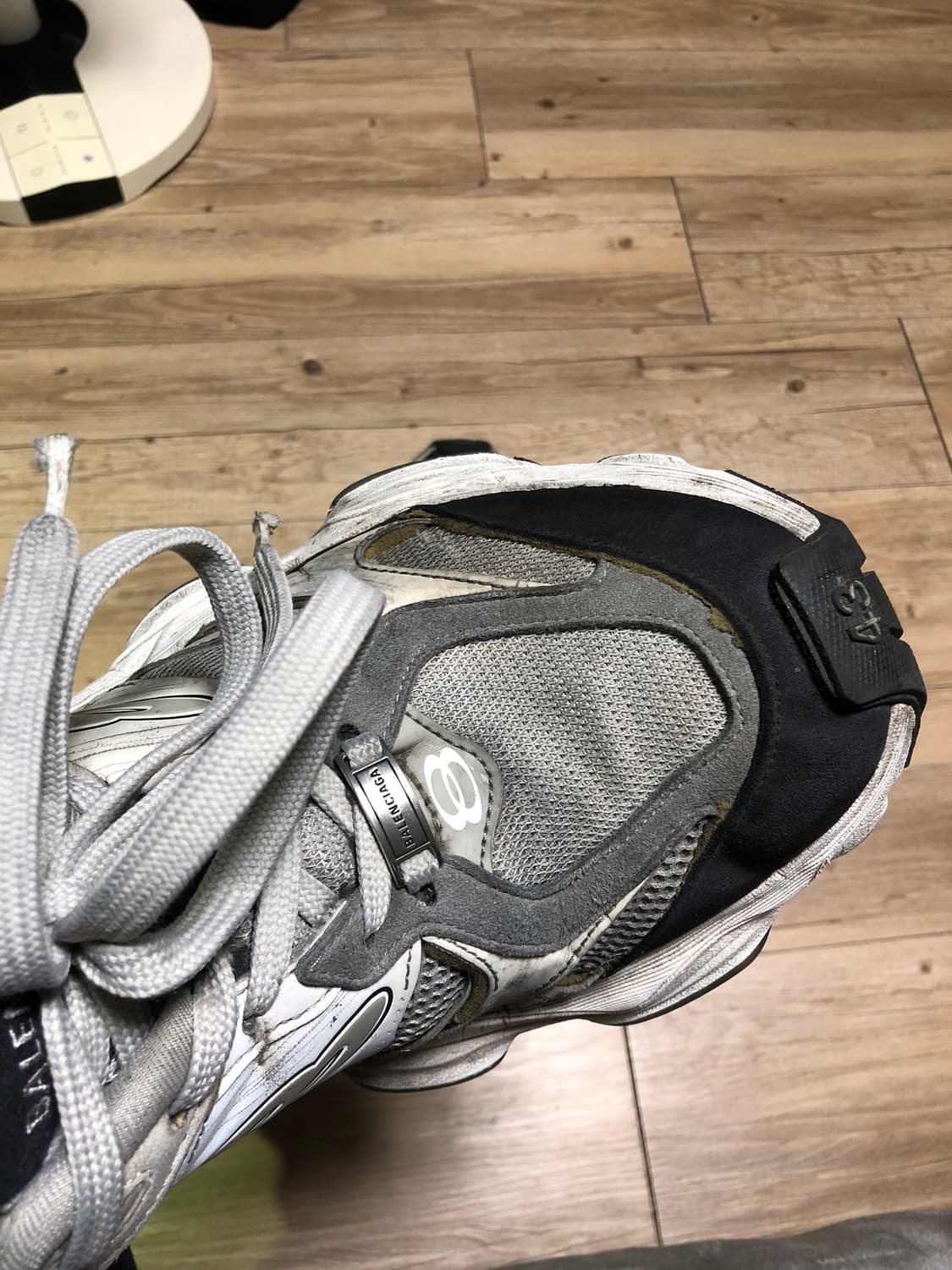 발렌시아가 카고 스니커즈 상품이미지3