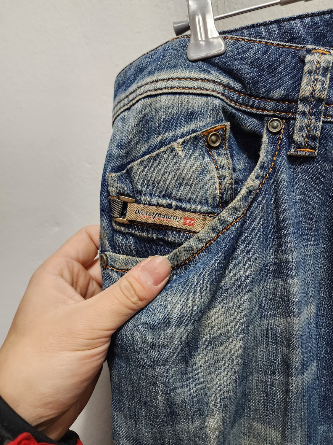 디젤 빈티지 DARRON 워싱 데님 청바지 상품이미지4