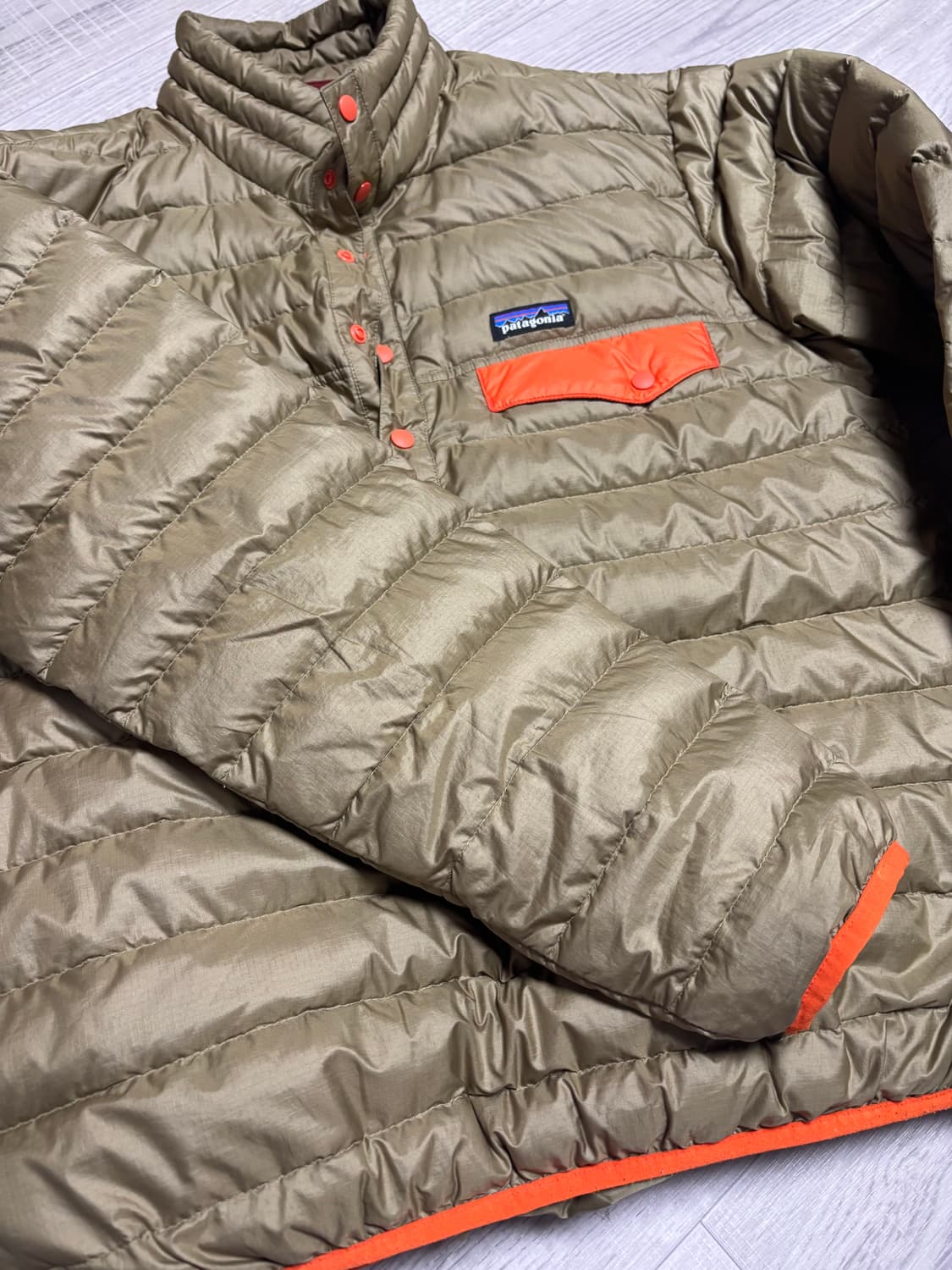 [m/하자] 파타고니아 다운 스냅티 상품이미지4